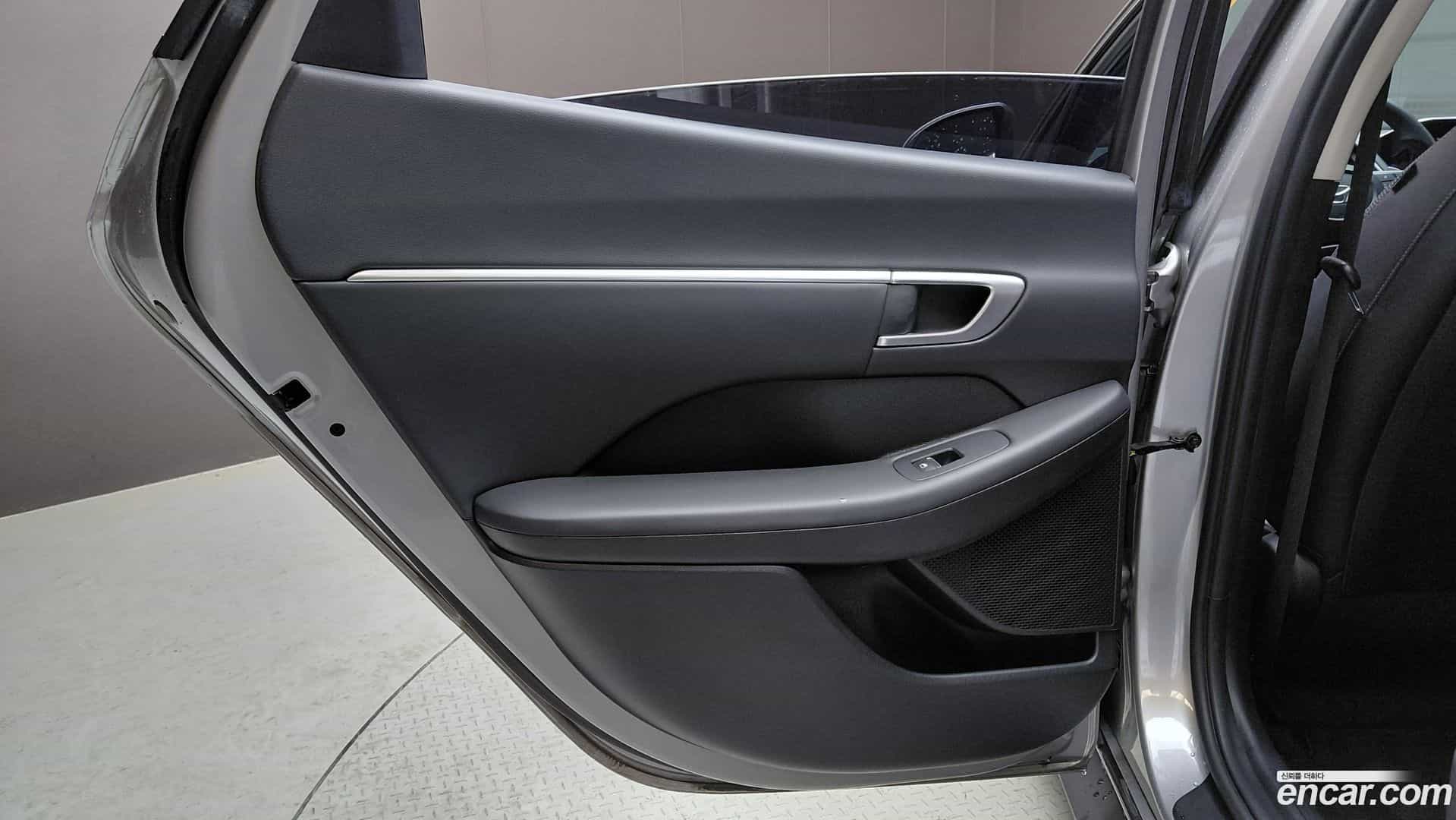 Sonata Hyundai 2021.6-INNER-035