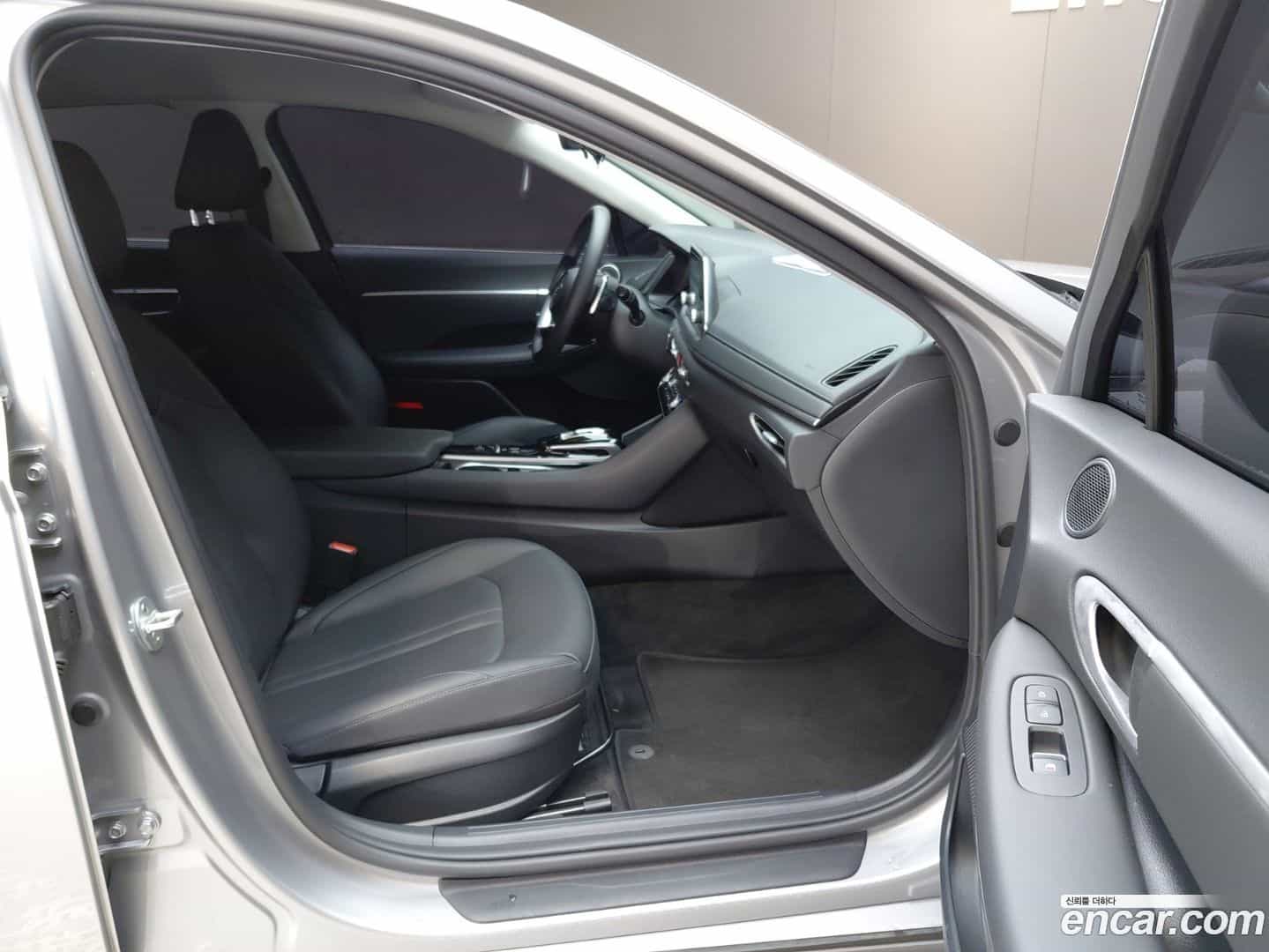 Sonata Hyundai 2021.6-INNER-036