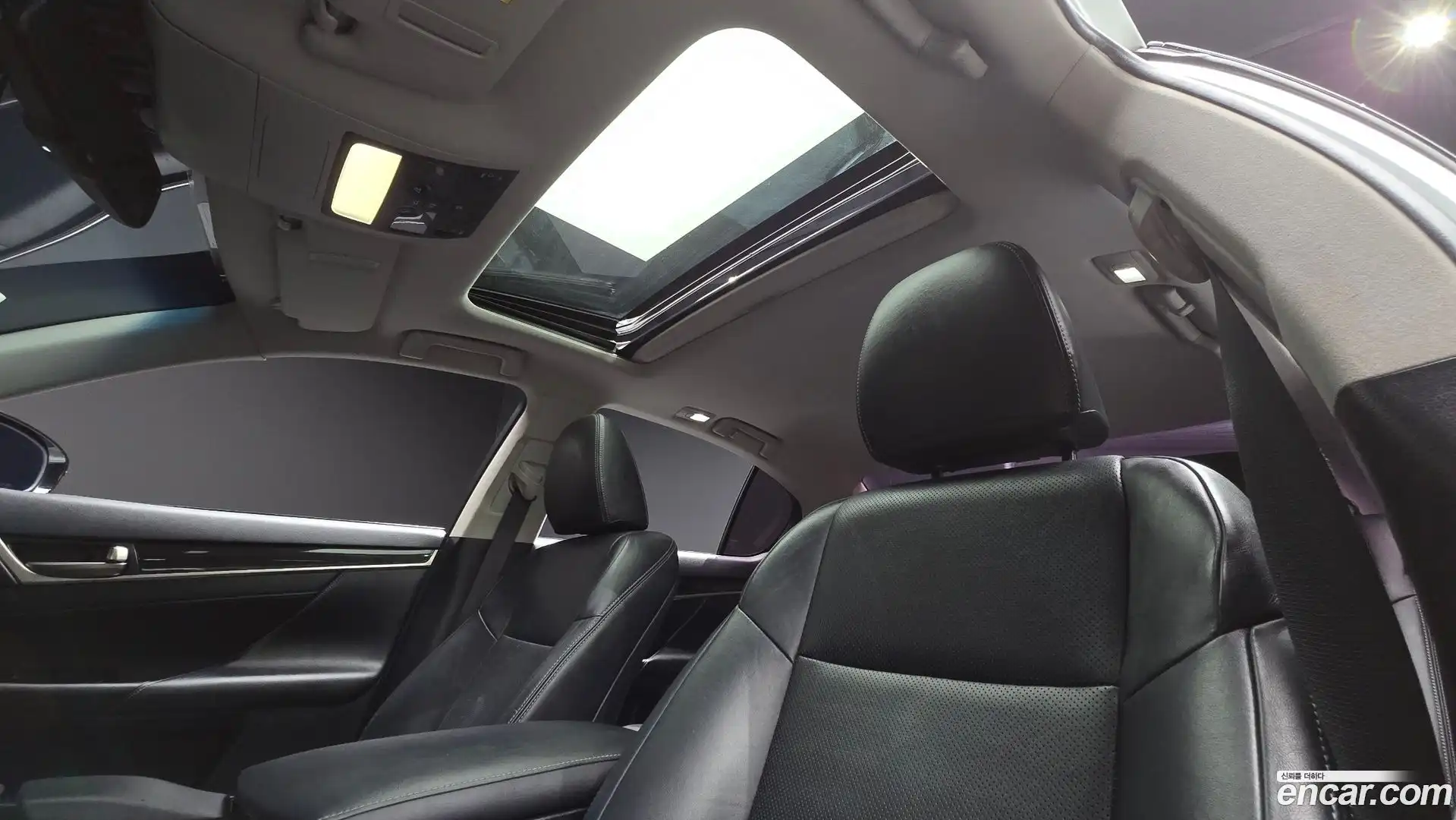 GS Lexus 2012.3-OPTION-024