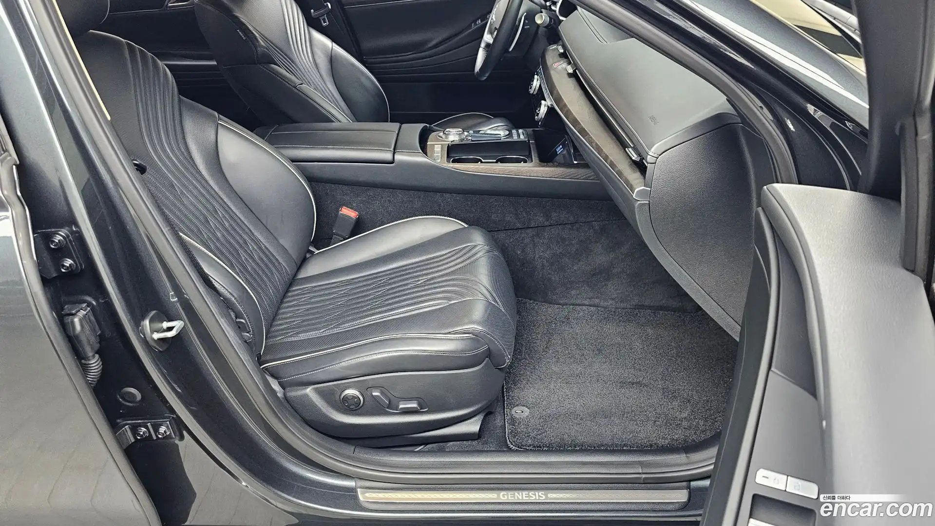 G80 Genesis 2020.9-INNER-036