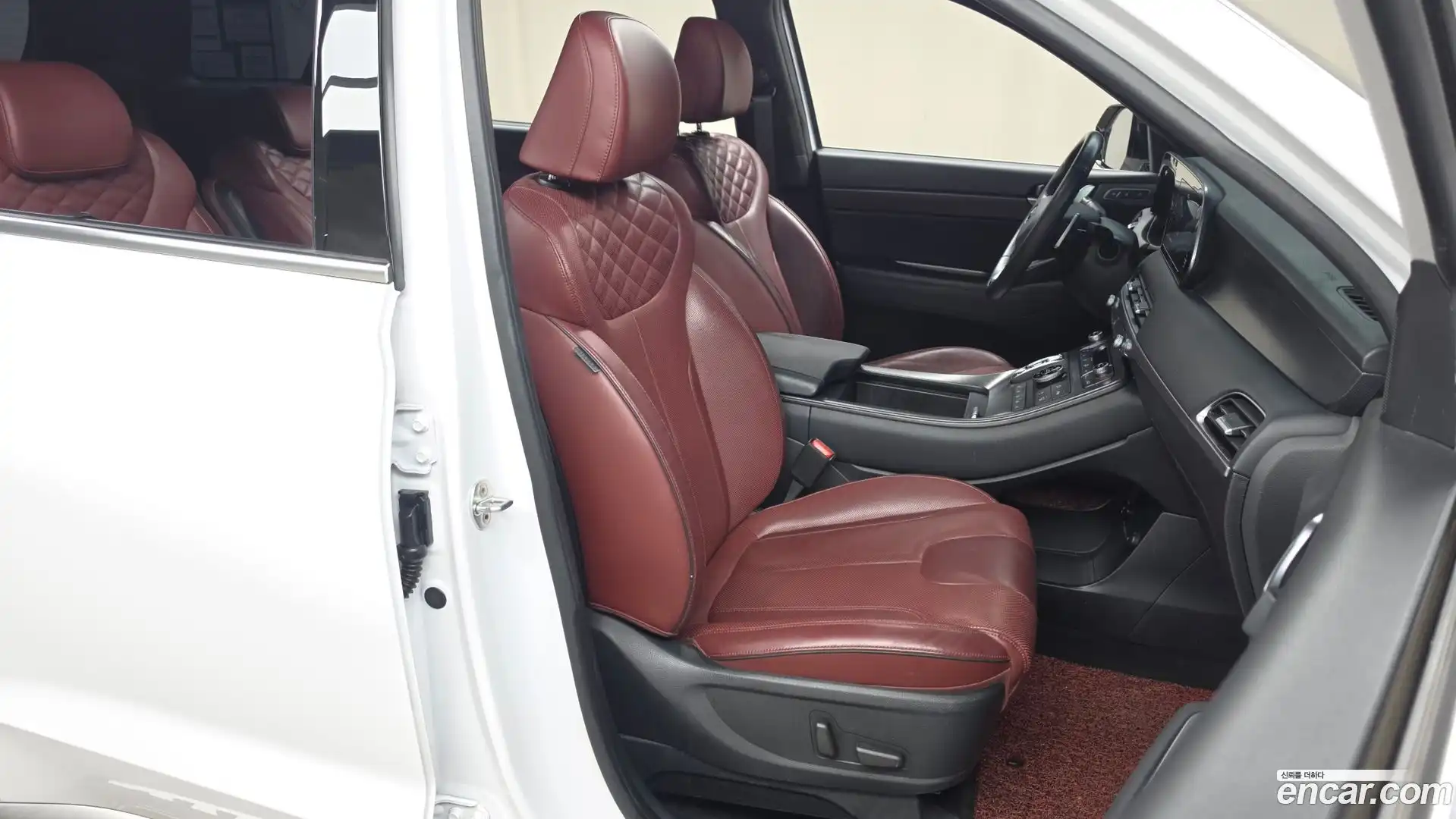 Palisade Hyundai 2019.1-INNER-036