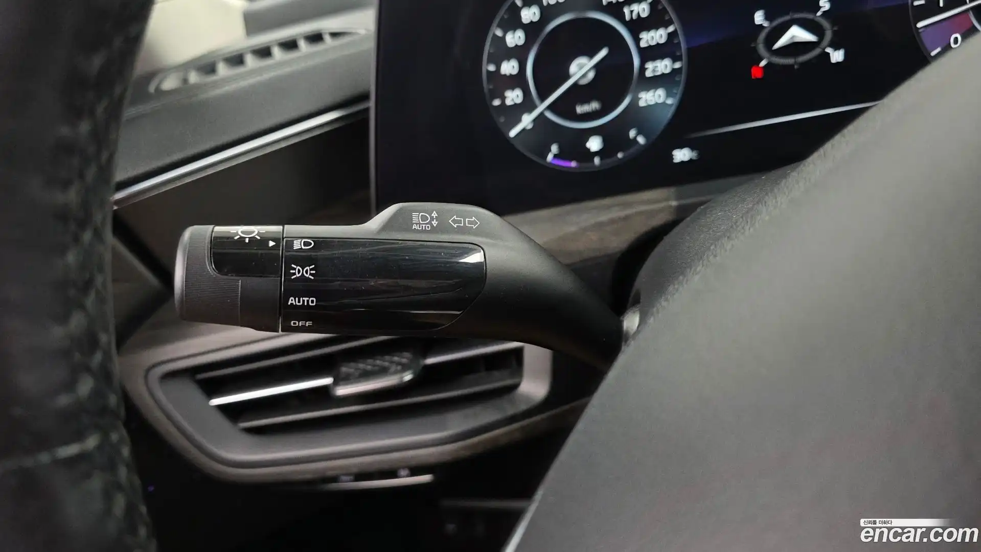 K8 Kia 2022.4-OPTION-041