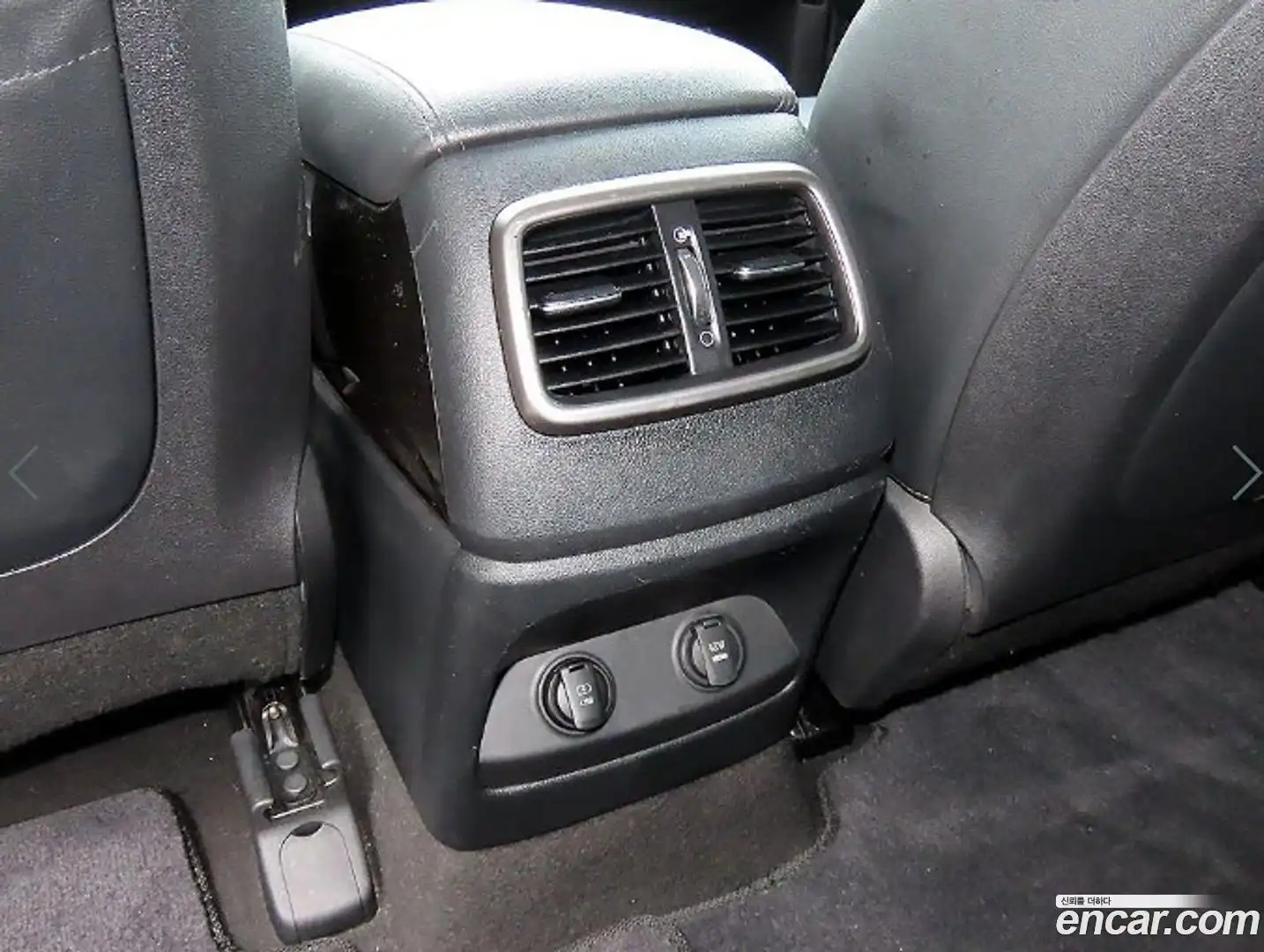 Sorento Kia 2017.8-OPTION-021