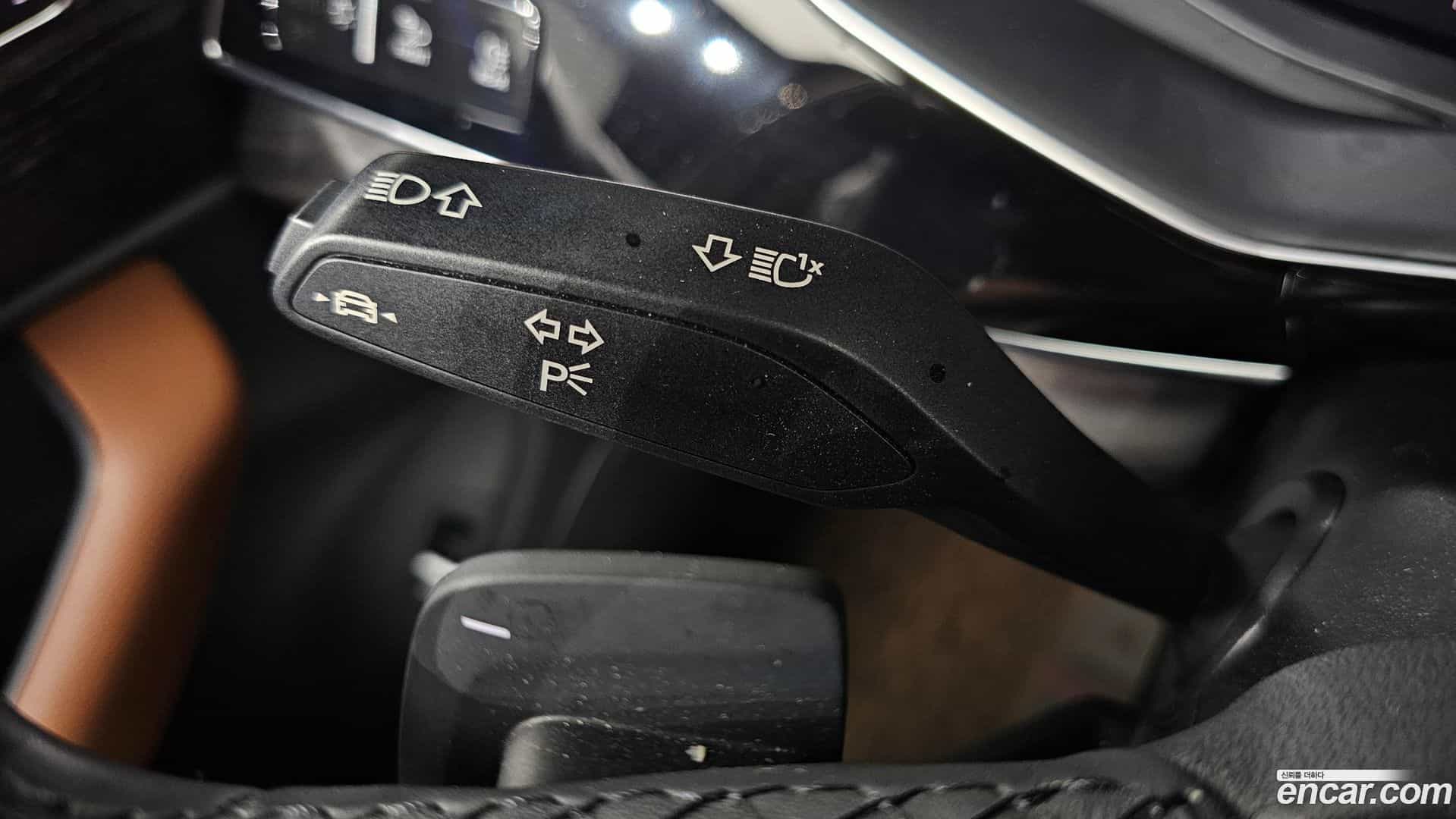 Q7 Audi 2021.2-OPTION-043