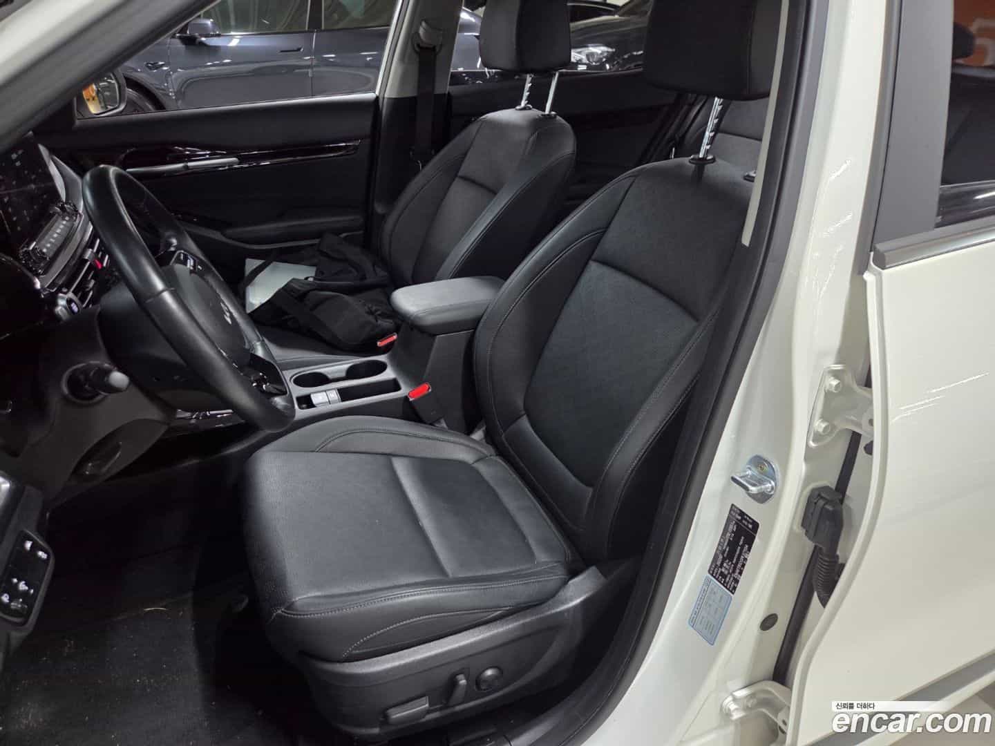 Seltos Kia 2022.6-OPTION-023