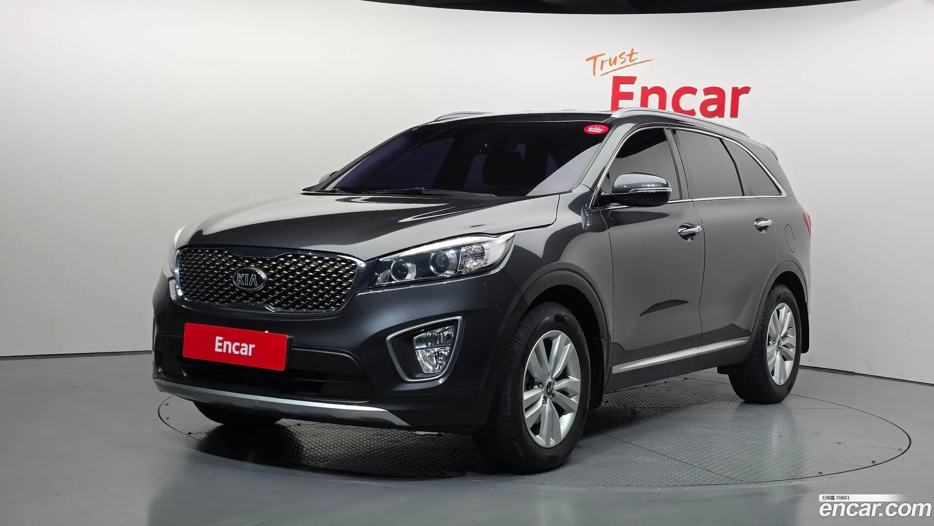 Main__Slider__Photo:Sorento Kia 2016.8-0