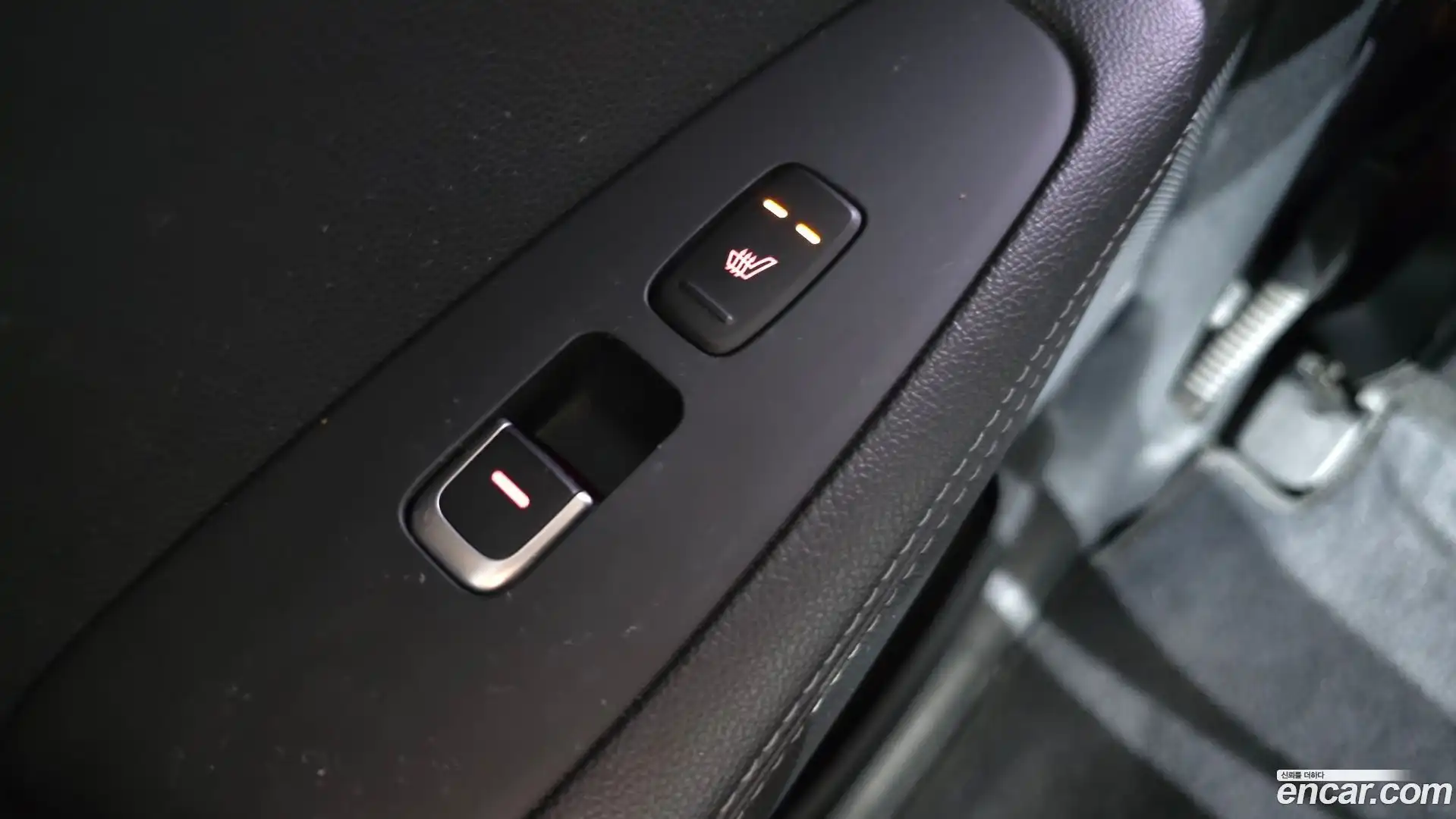 Sorento Kia 2016.8-OPTION-022