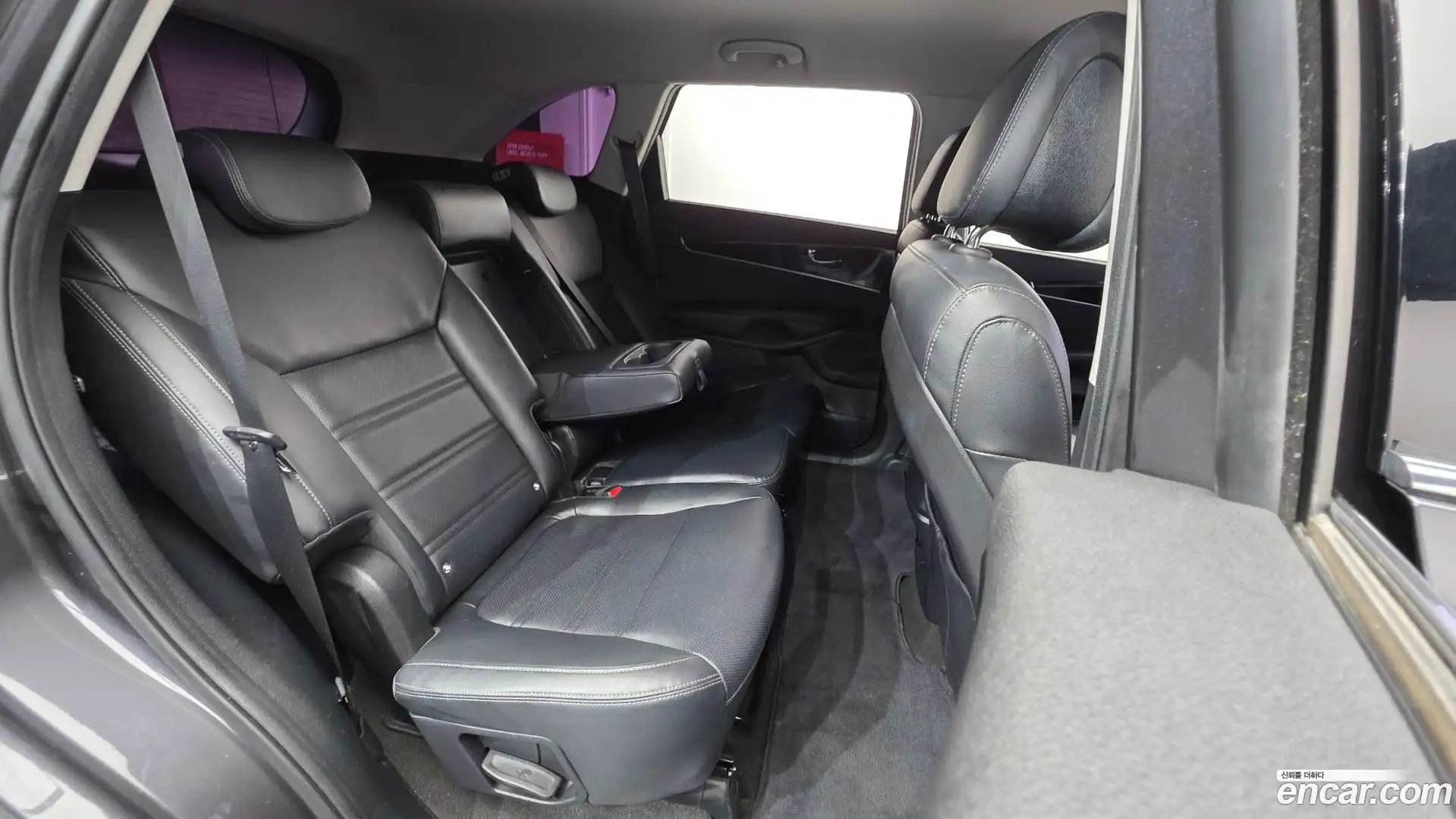 Sorento Kia 2016.8-OPTION-023