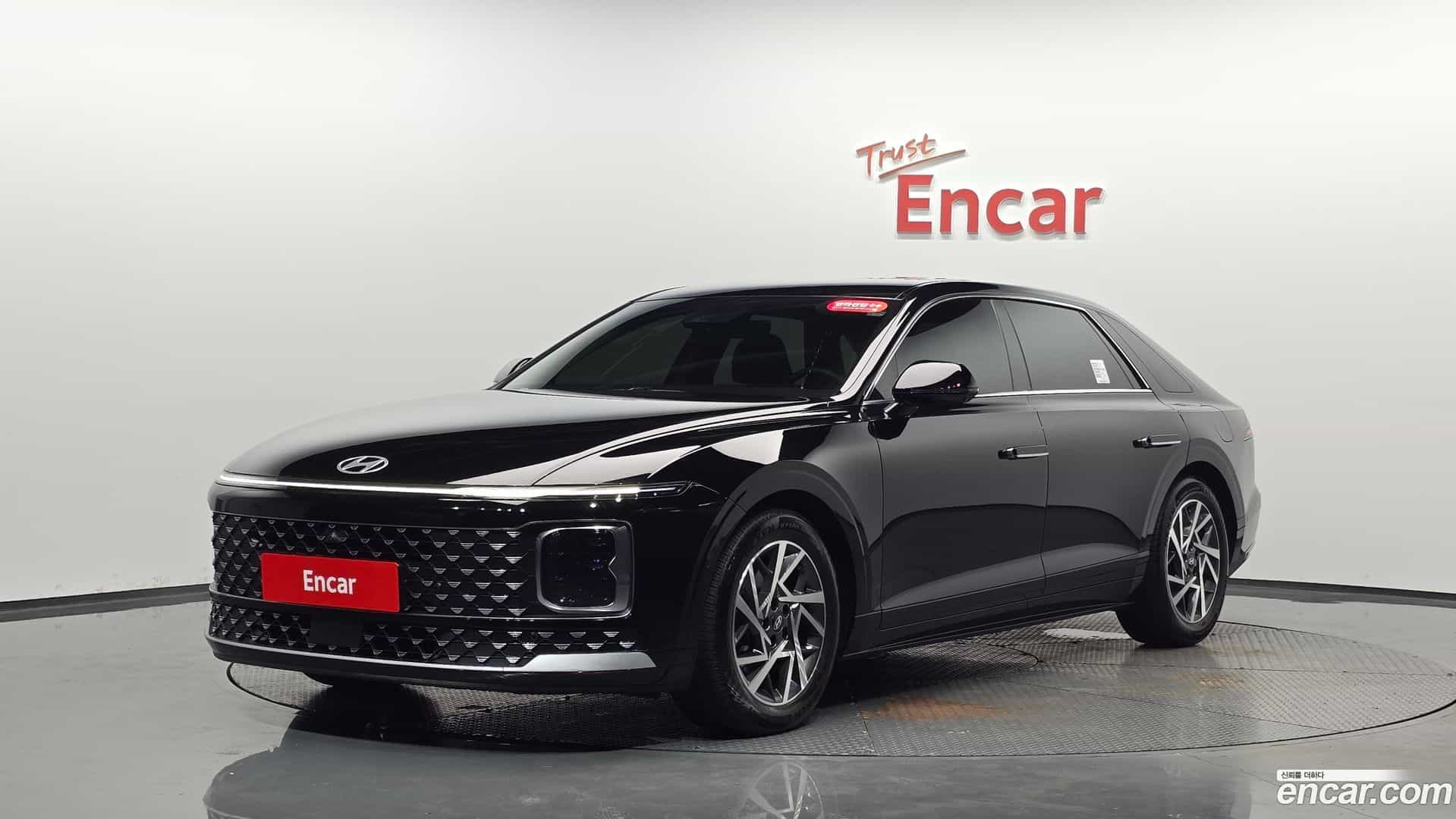 Grandeur Hyundai 2023.3-THUMBNAIL-011