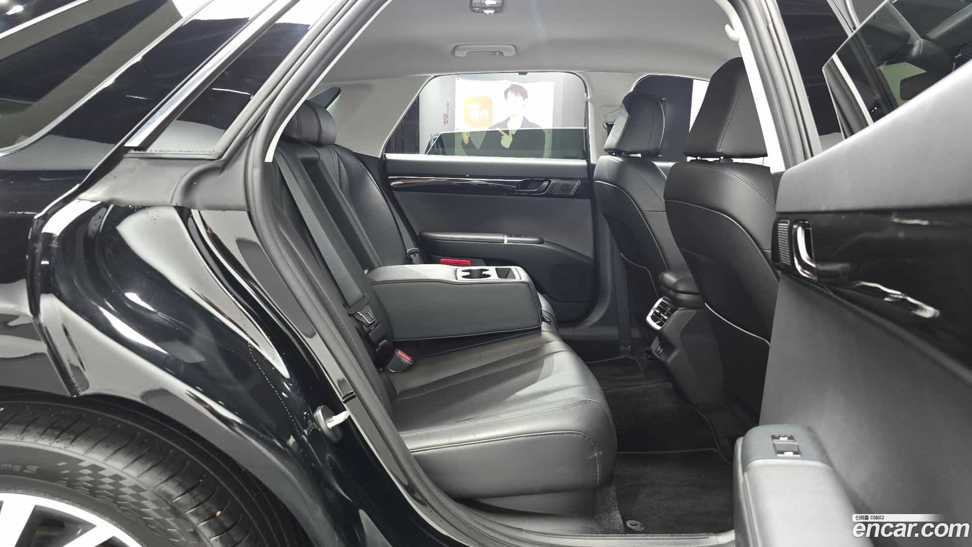 Grandeur Hyundai 2023.3-OPTION-016