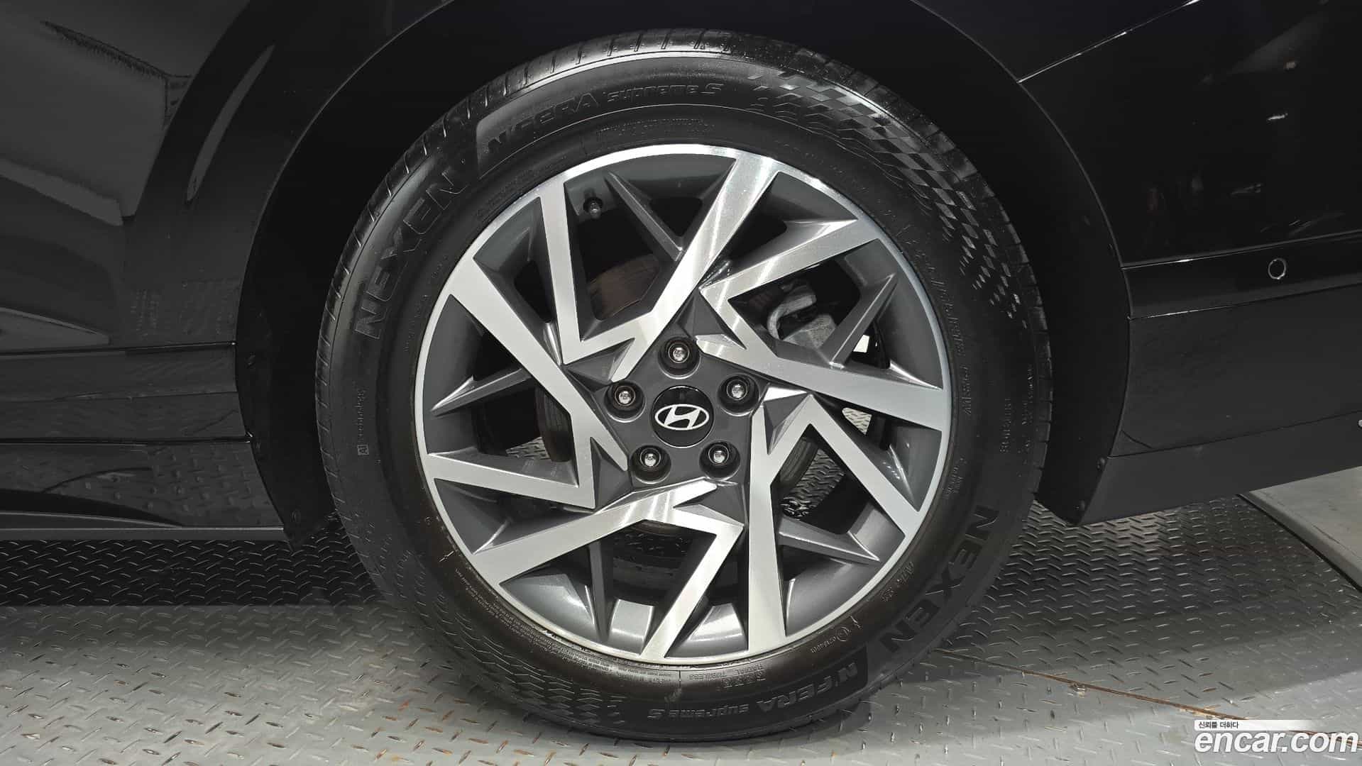 Grandeur Hyundai 2023.3-OUTER-031
