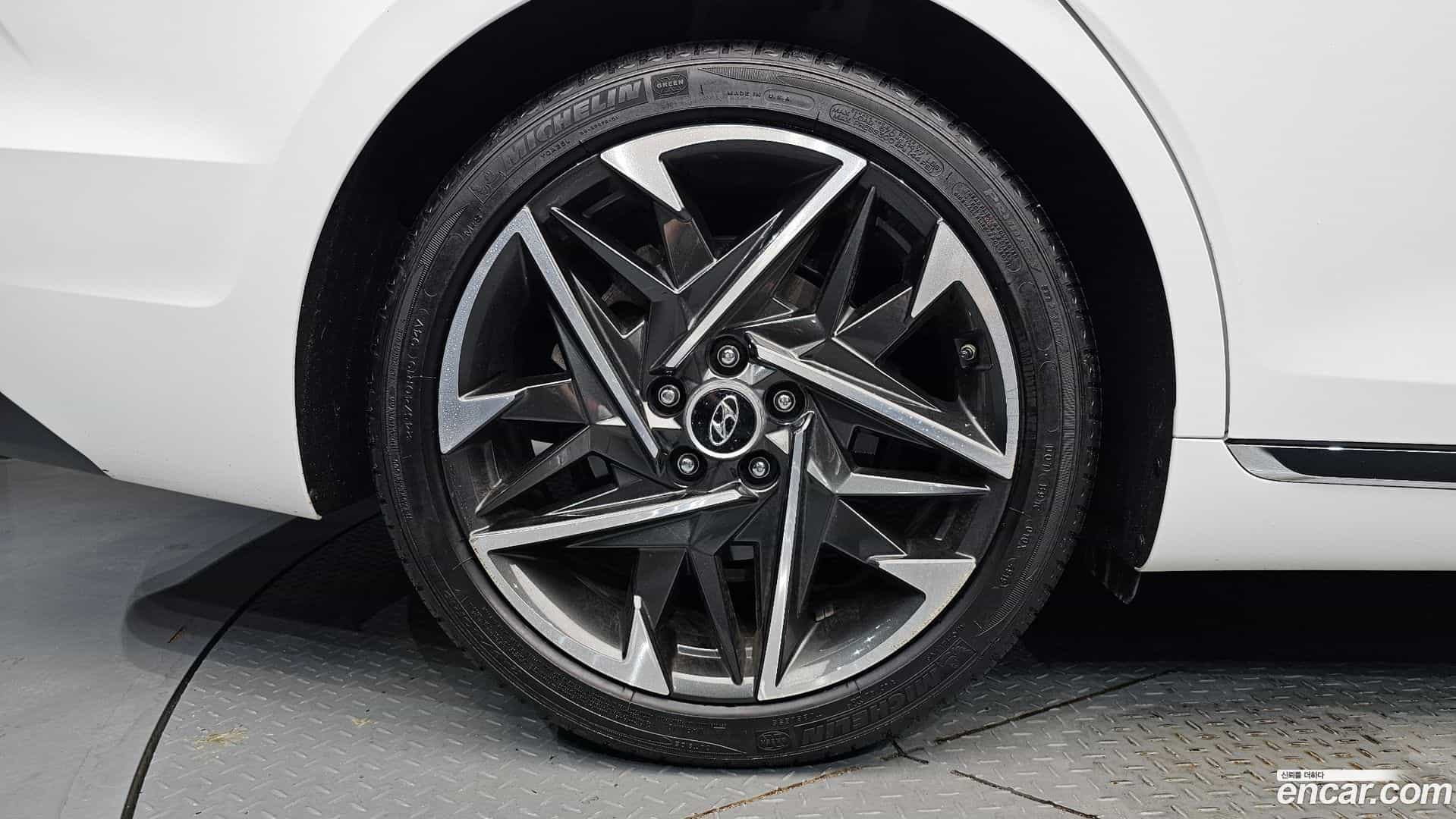 Grandeur Hyundai 2020.3-OUTER-005