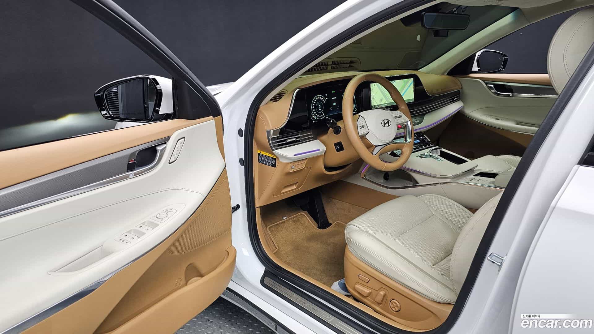 Grandeur Hyundai 2020.3-INNER-010