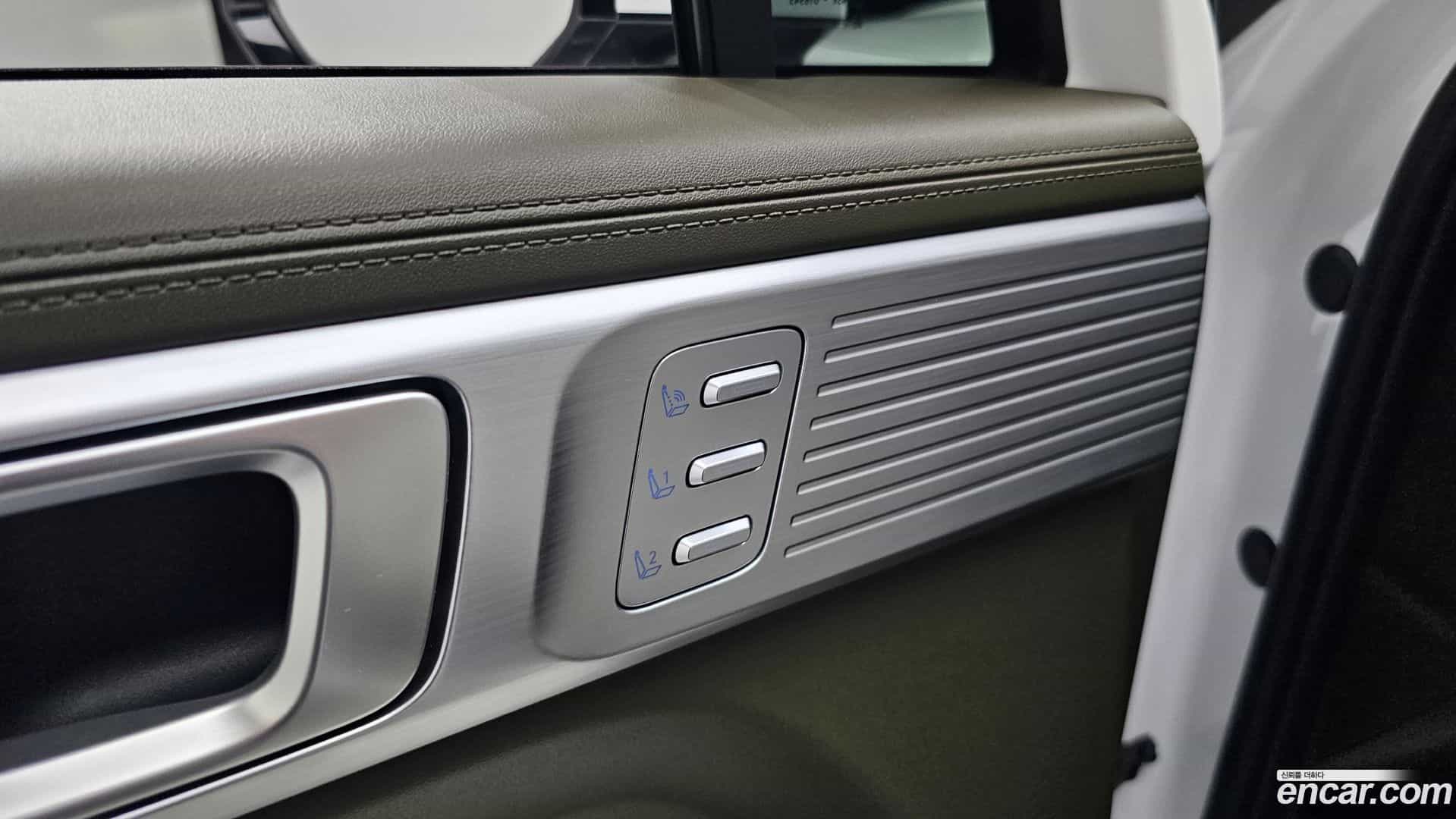 Santafe Hyundai 2024.9-OPTION-050