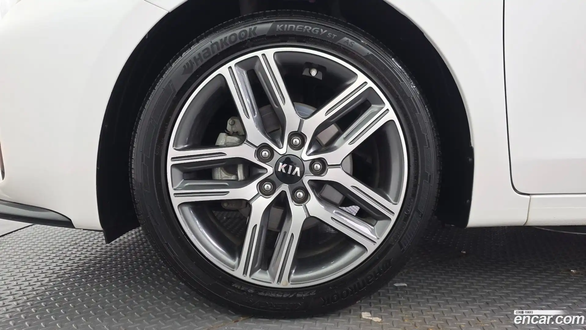 K3 Kia 2019.0-OUTER-005