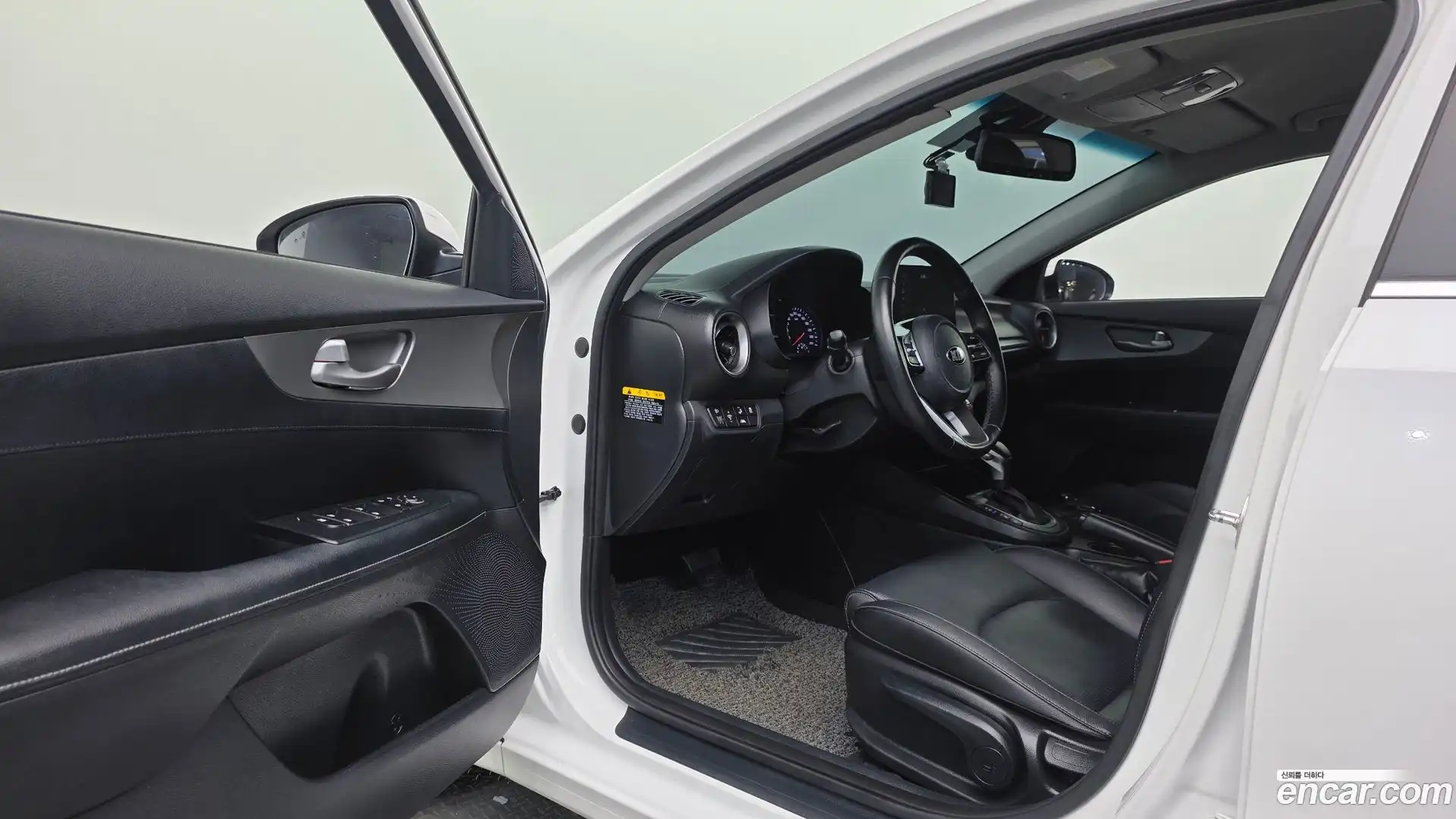 K3 Kia 2019.0-INNER-010