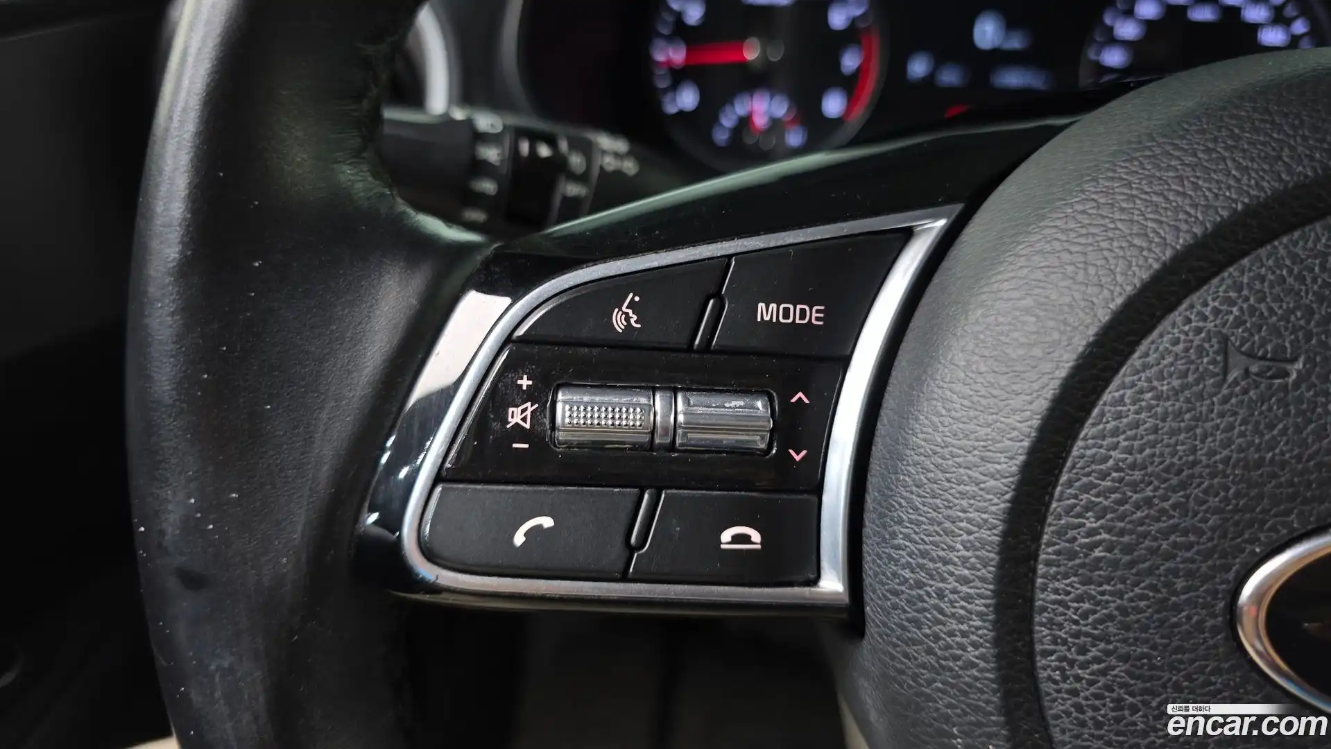K3 Kia 2019.0-OPTION-040