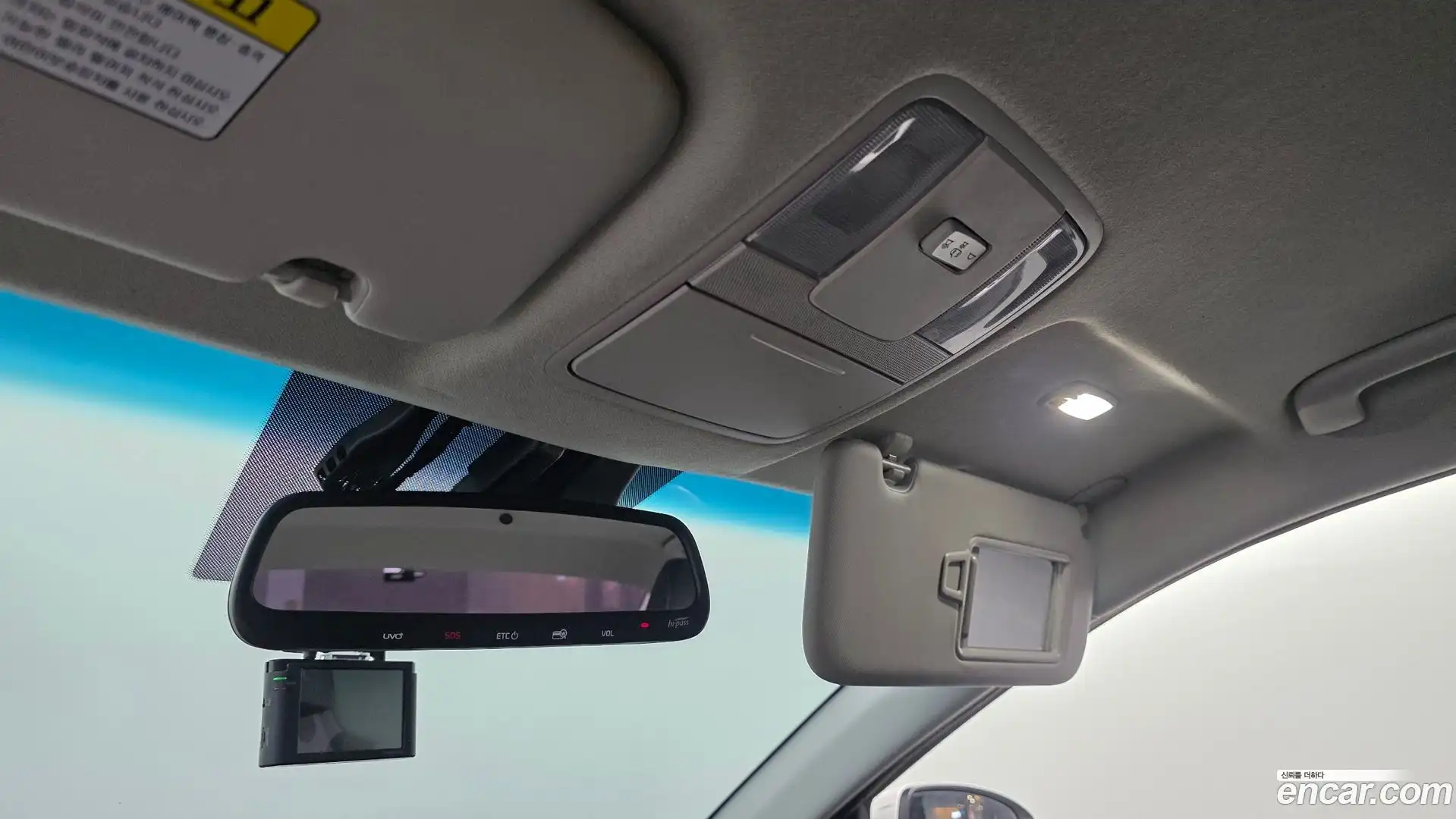 K3 Kia 2019.0-OPTION-044