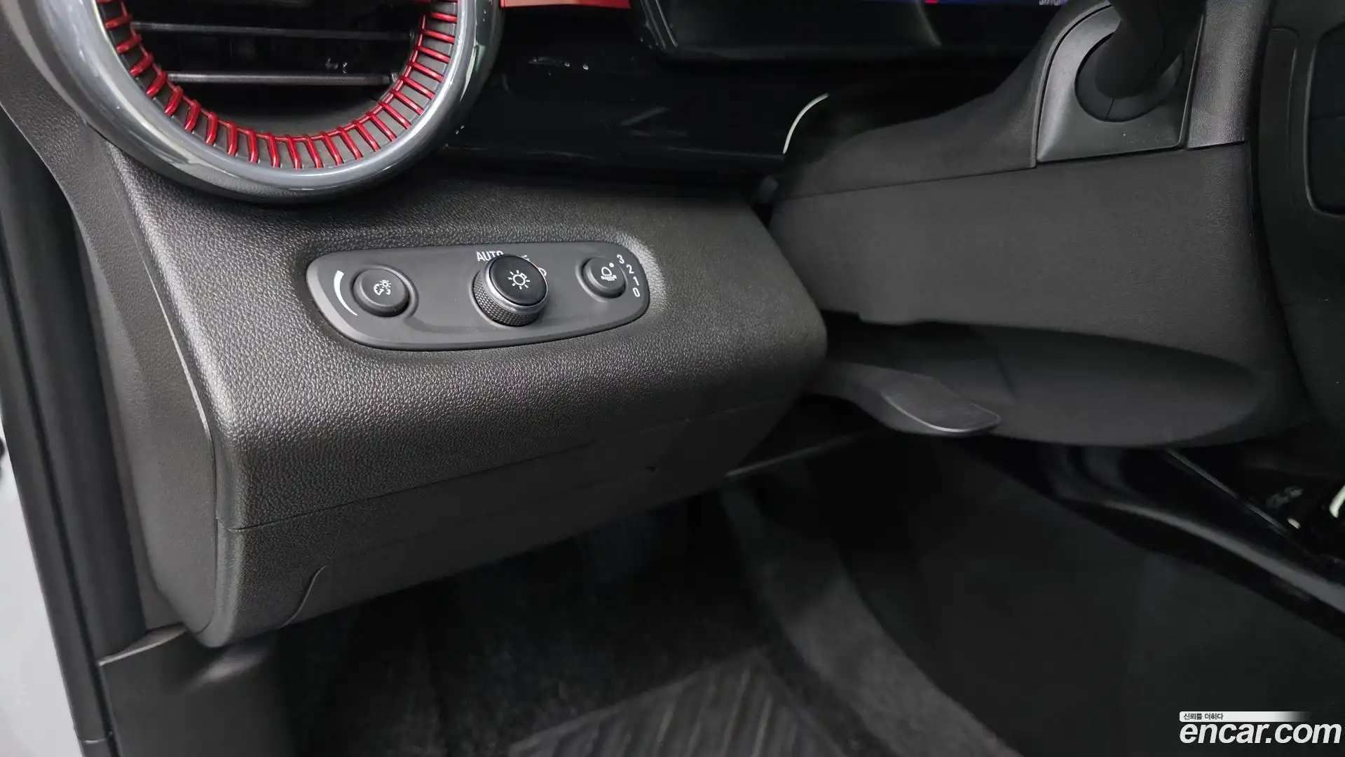 Trax Chevrolet 2023.7-OPTION-016