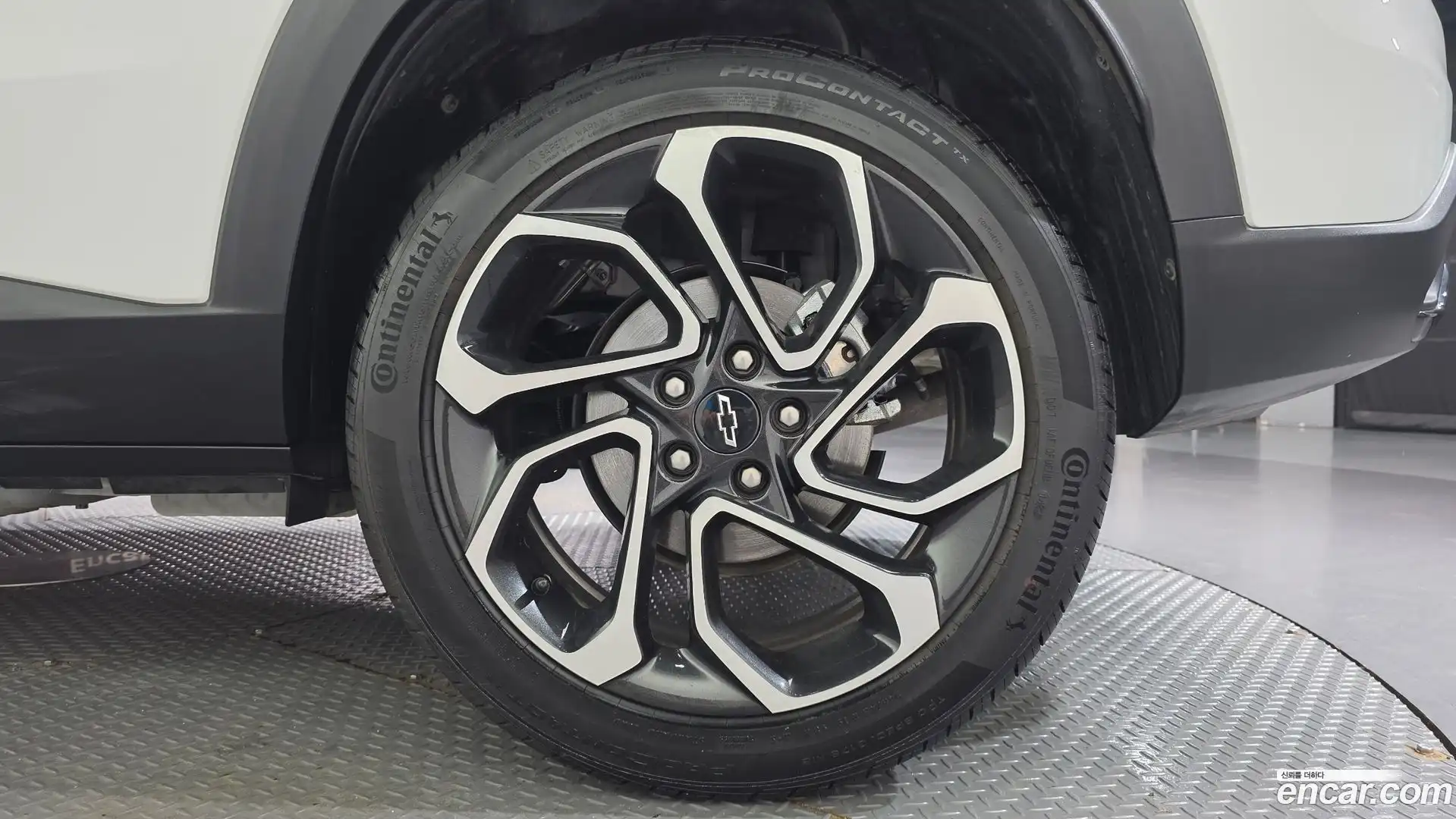 Trax Chevrolet 2023.7-OUTER-031