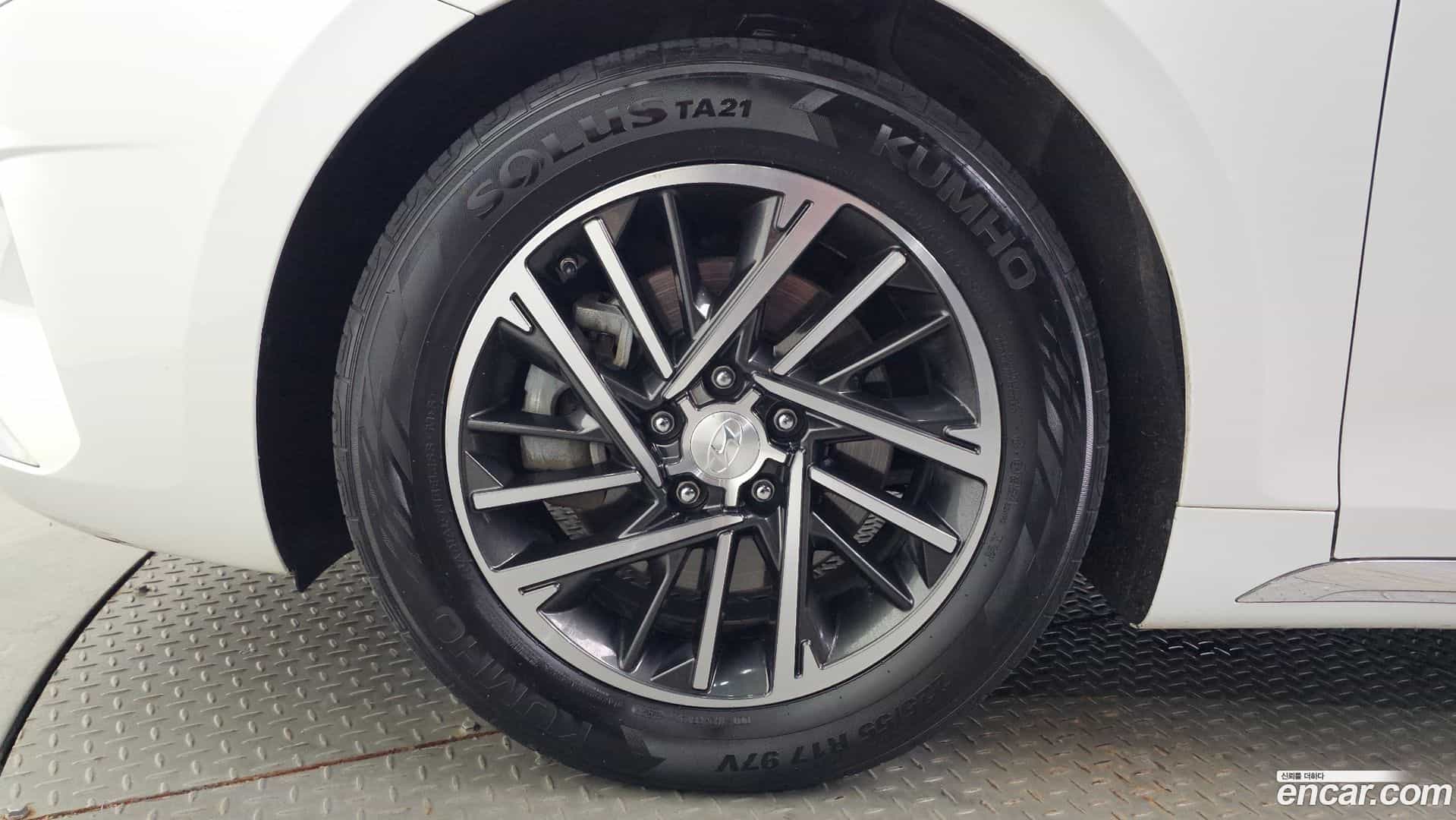 Grandeur Hyundai 2021.4-OUTER-005