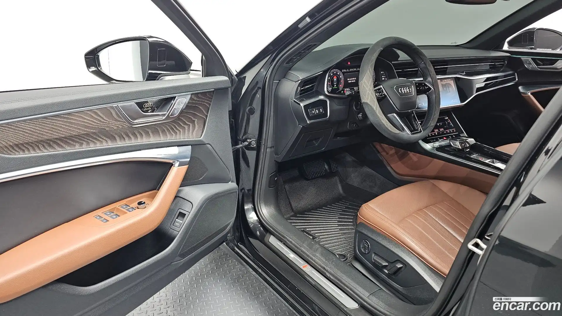 A6 Audi 2019.11-INNER-010