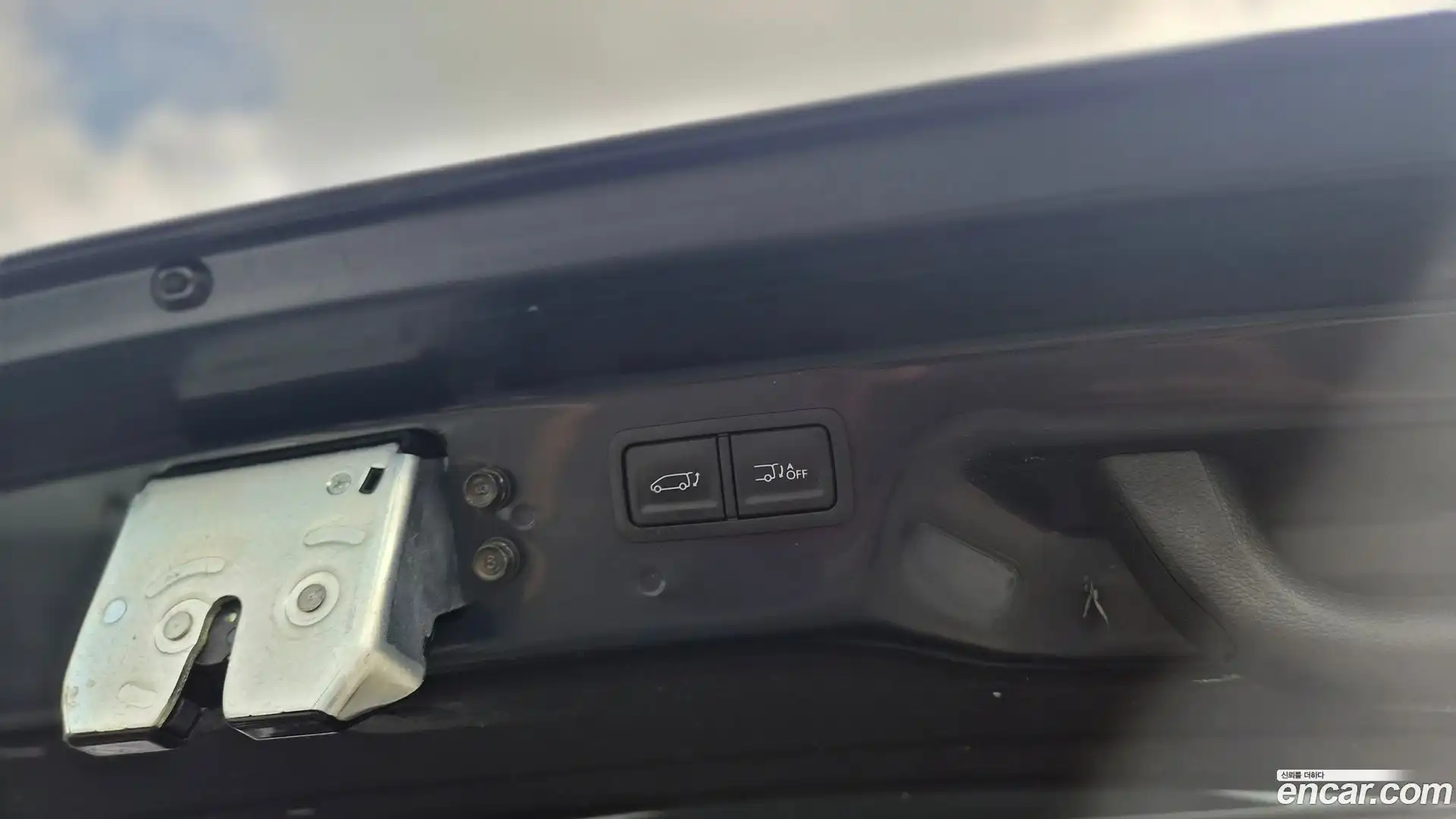 Staria Hyundai 2023.6-OPTION-019