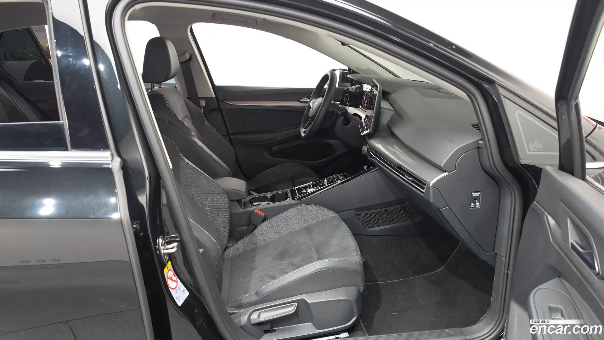 Golf Volkswagen 2025.2-INNER-036