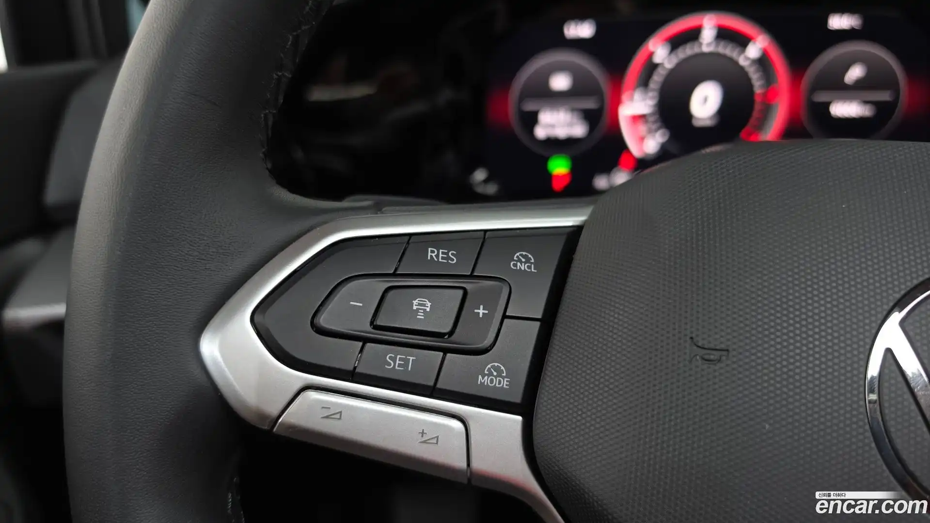 Golf Volkswagen 2025.2-OPTION-048