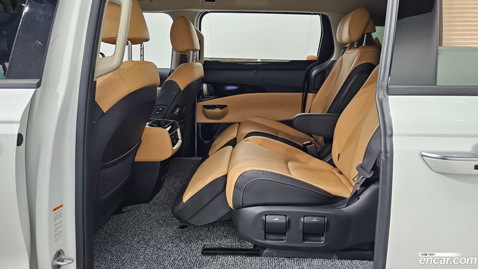 Canival Kia 2023.5-INNER-036