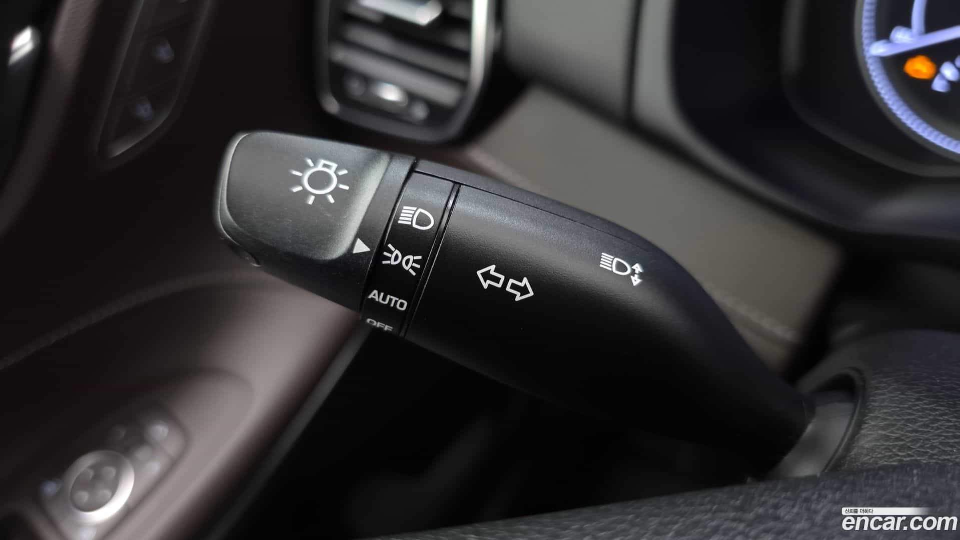 Grandeur Hyundai 2019.6-OPTION-040