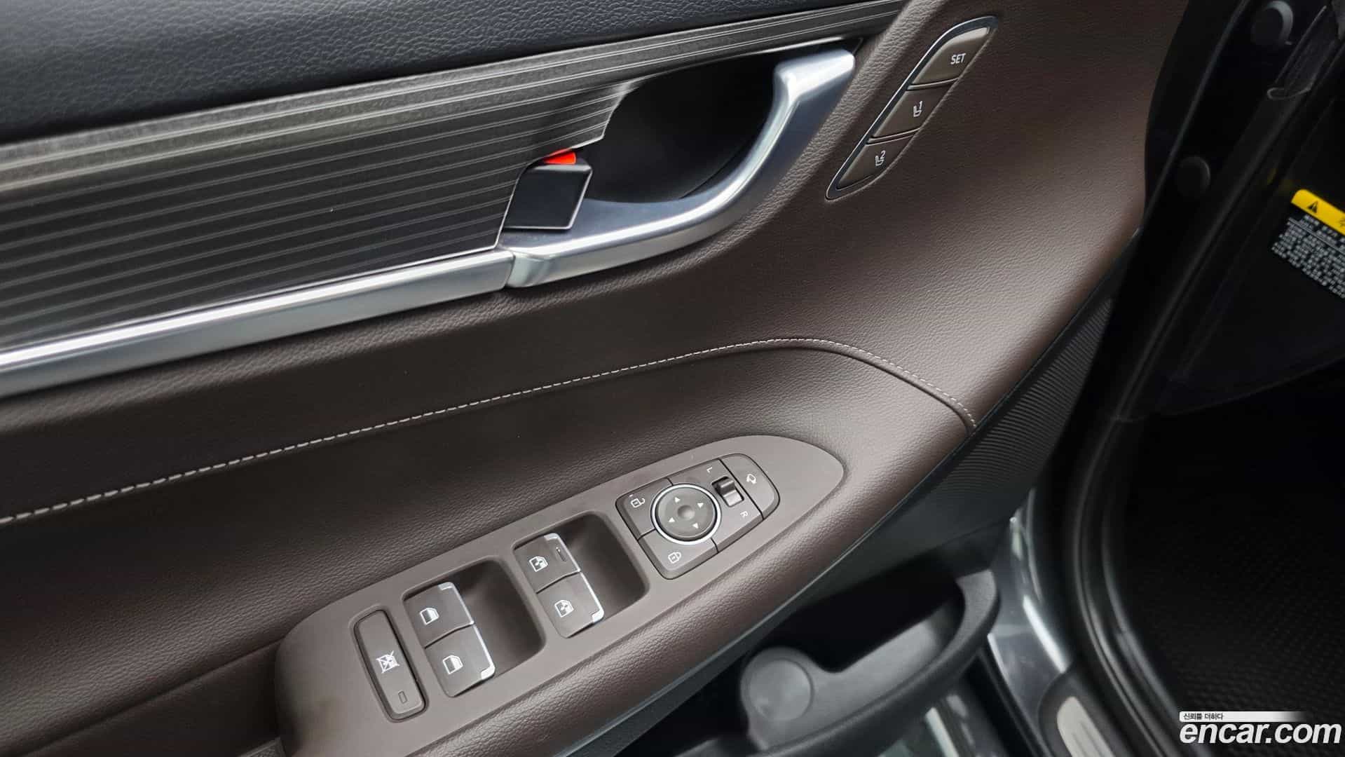 Grandeur Hyundai 2019.6-OPTION-042