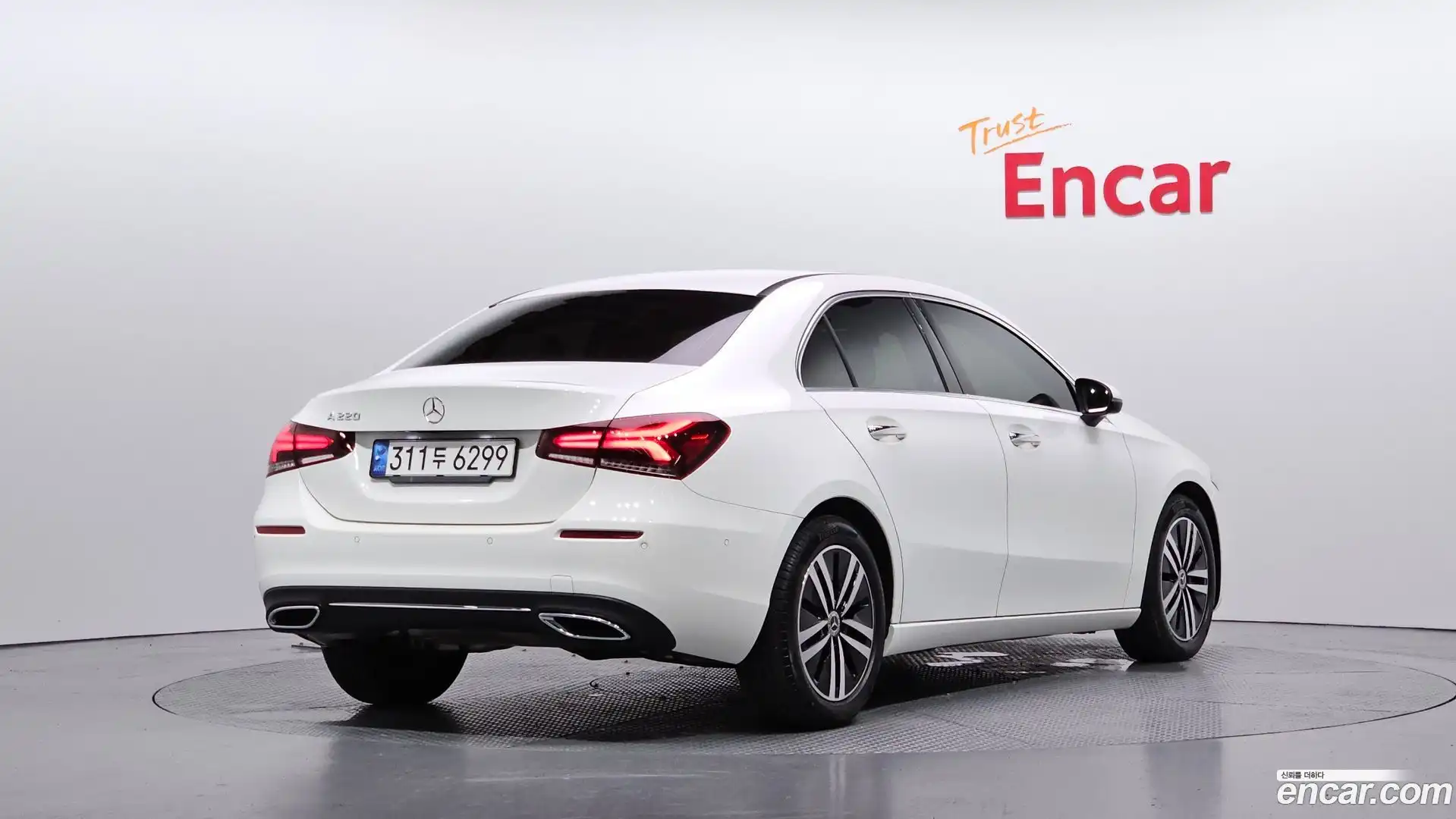 A-Class Mercedes-Benz 2021.8-OUTER-002