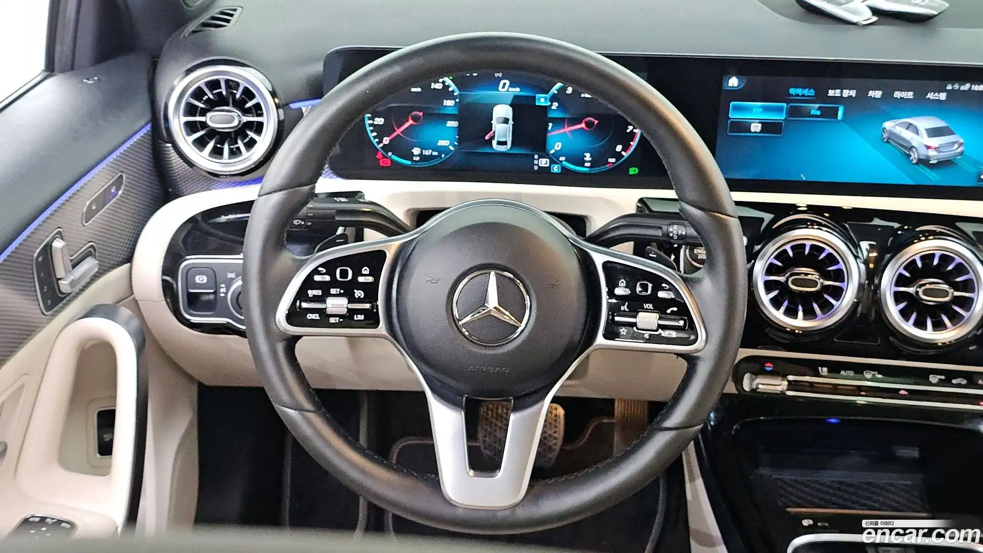 A-Class Mercedes-Benz 2021.8-OPTION-017