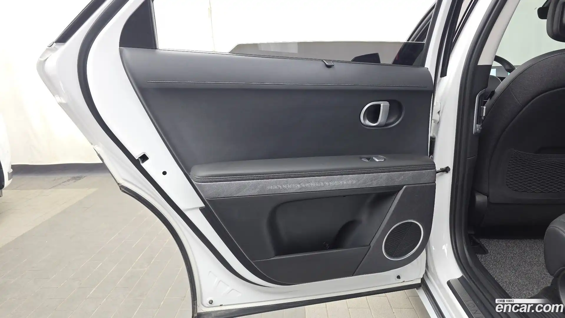 Ioniq5 Hyundai 2021.7-INNER-035