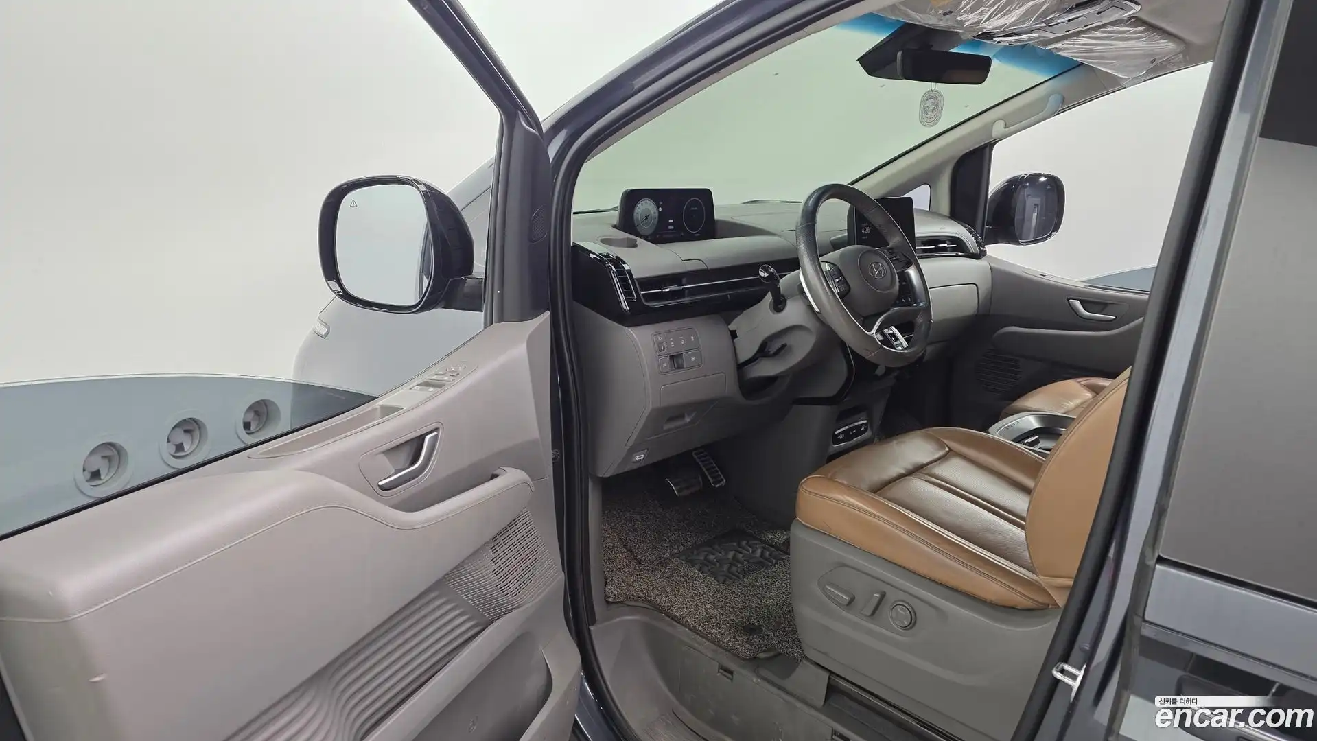 Staria Hyundai 2021.5-INNER-010