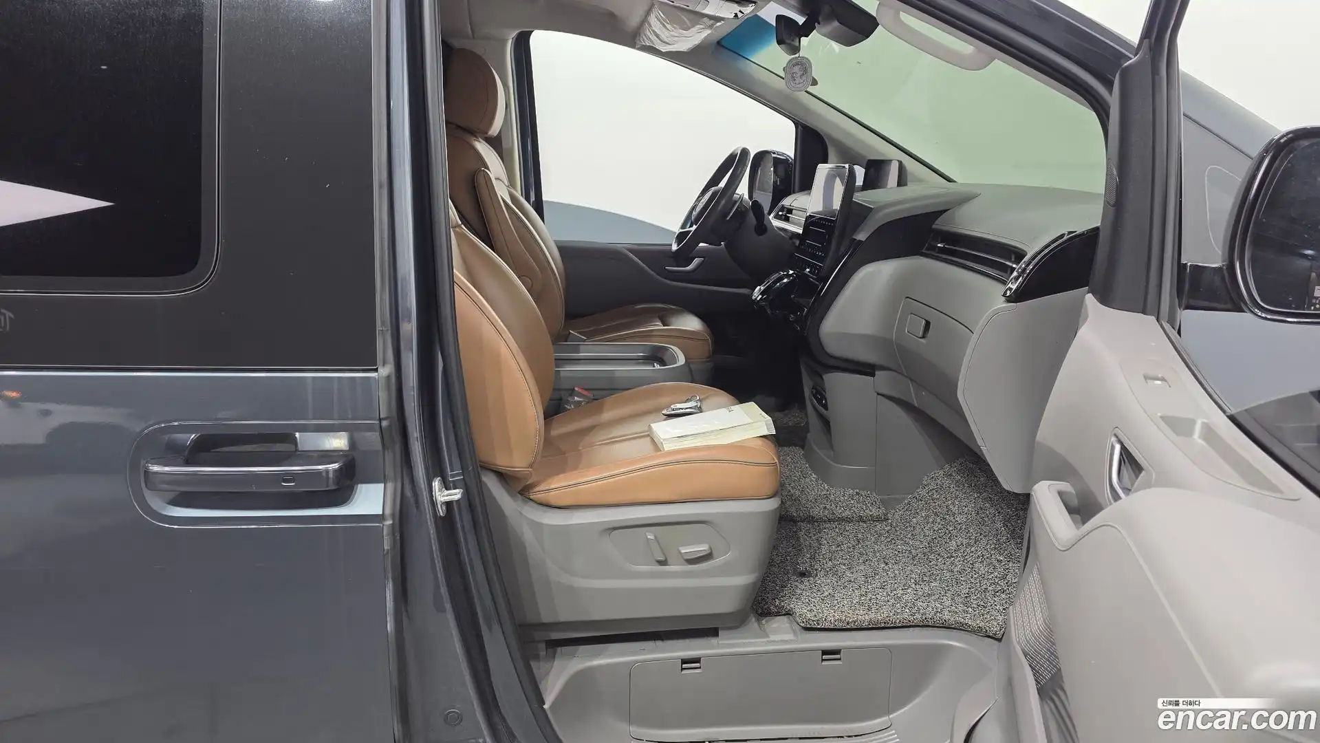 Staria Hyundai 2021.5-INNER-036