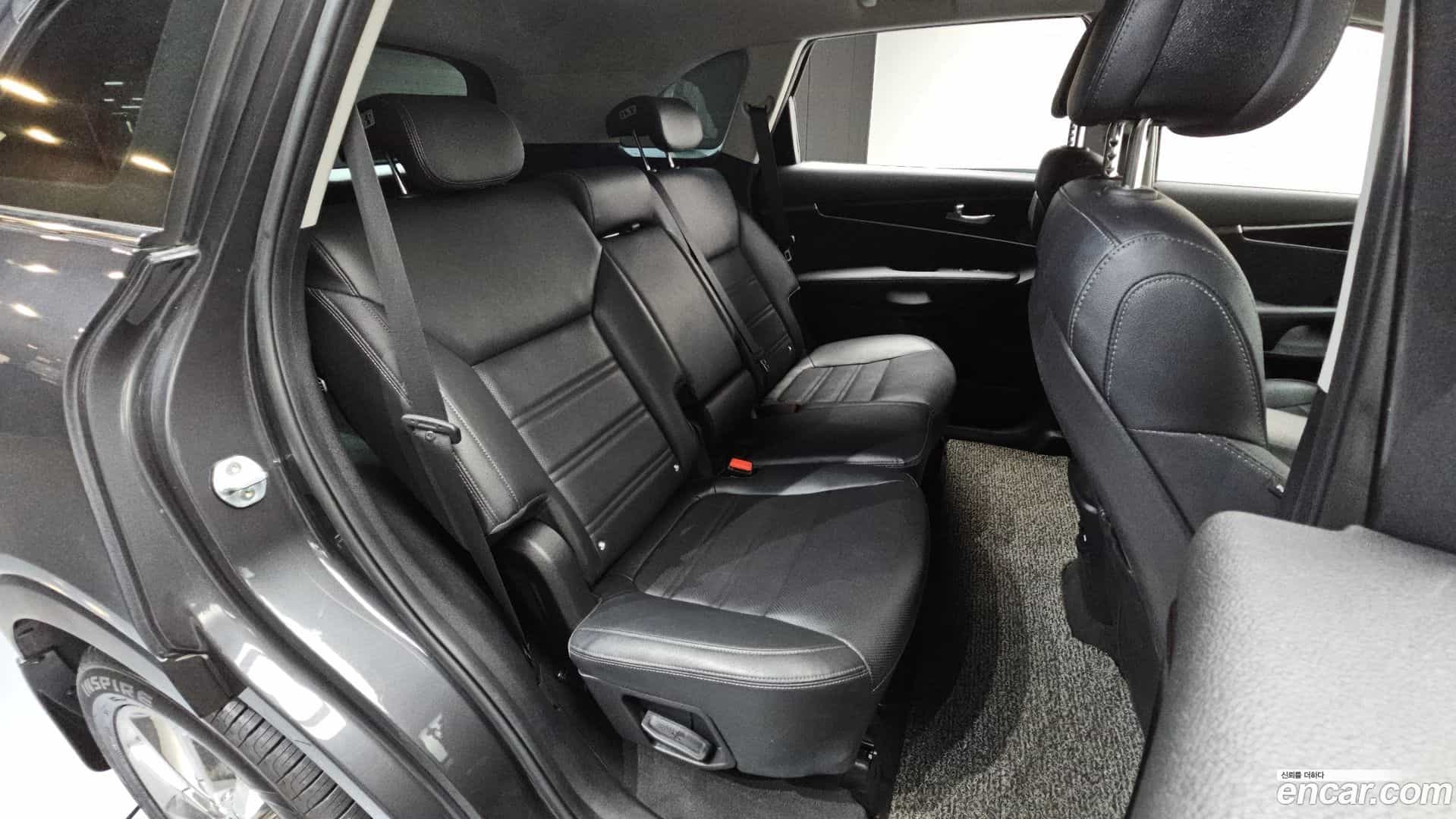 Sorento Kia 2016.5-OPTION-015