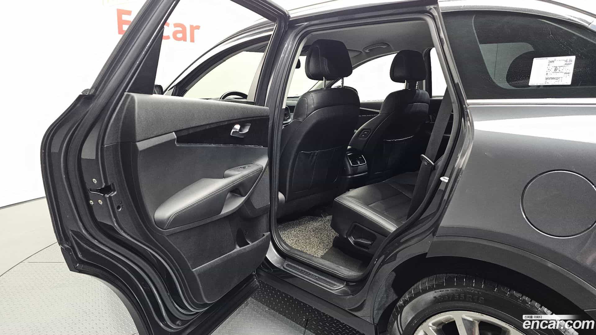 Sorento Kia 2016.5-OPTION-016