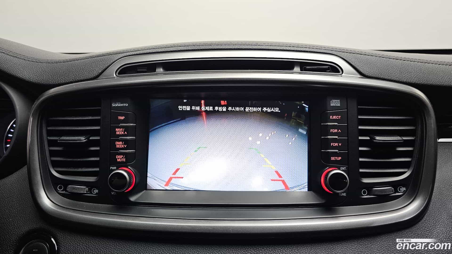 Sorento Kia 2016.5-OPTION-019