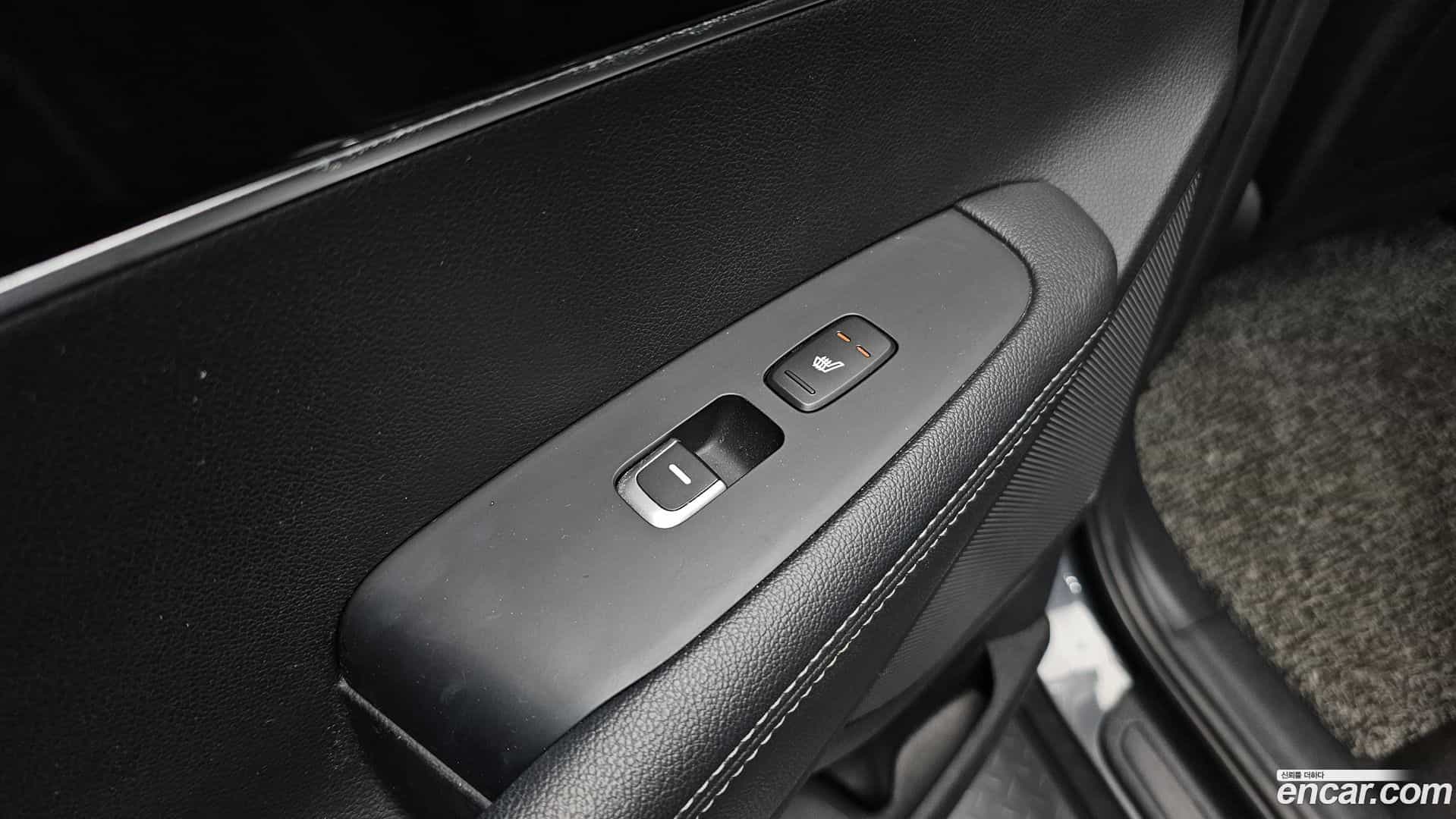 Sorento Kia 2016.5-OPTION-023