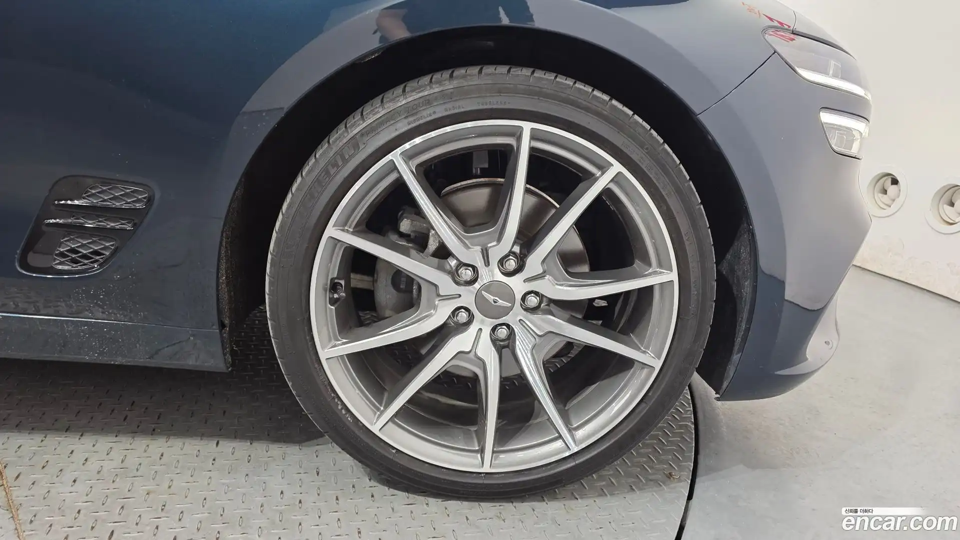 G70 Genesis 2020.11-OUTER-031