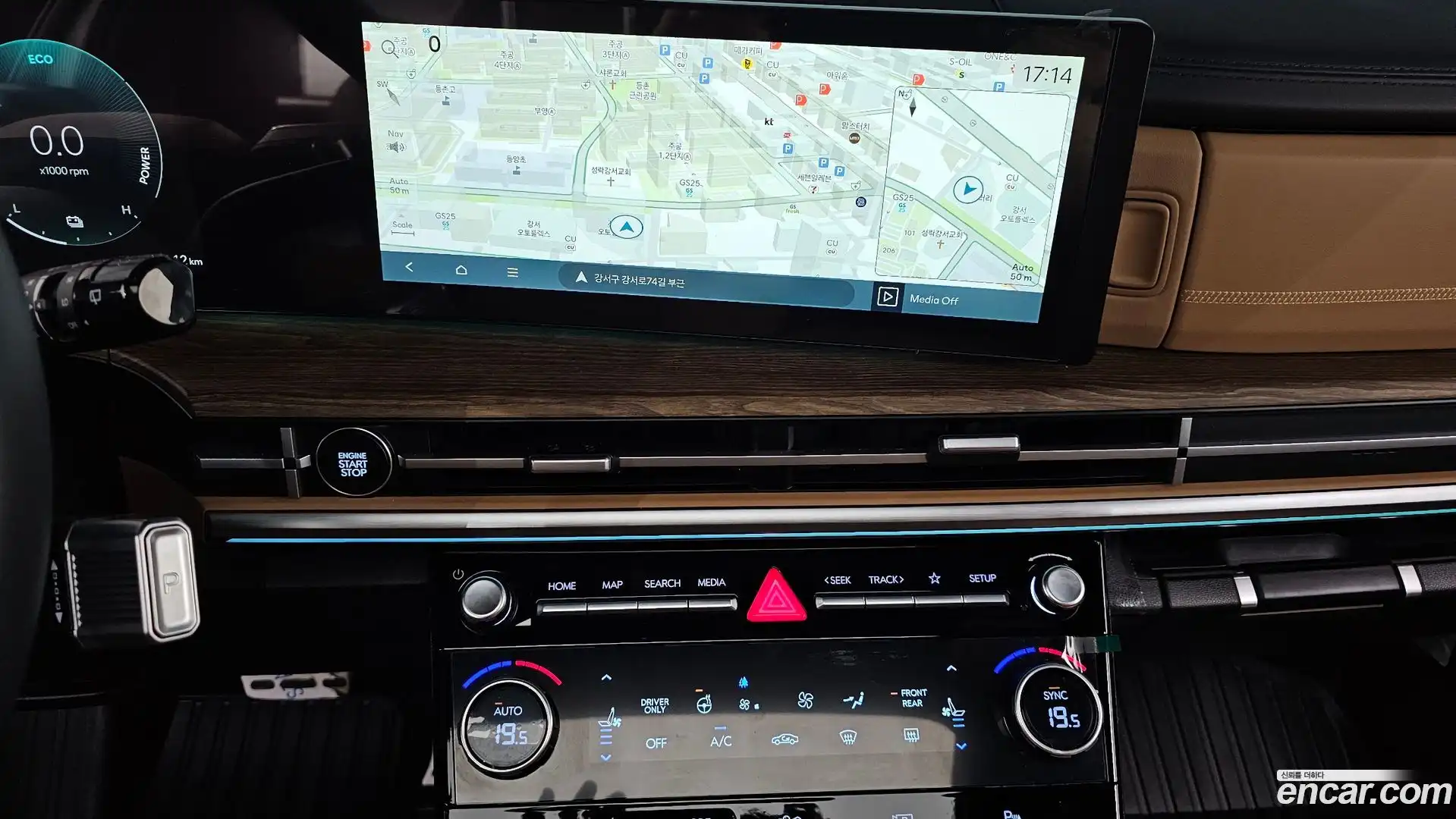 Santafe Hyundai 2024.6-OPTION-018