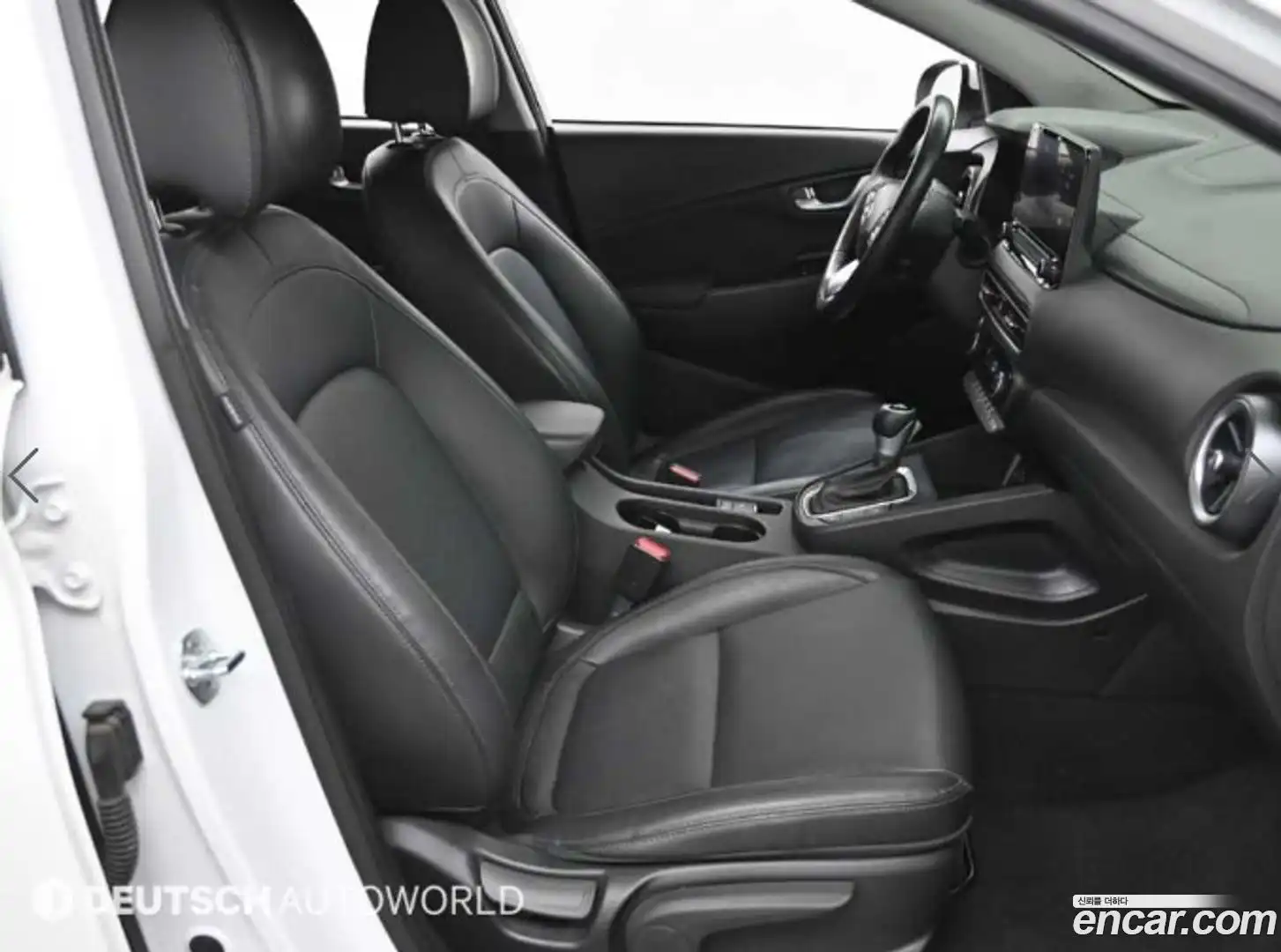 Kona Hyundai 2022.2-INNER-010