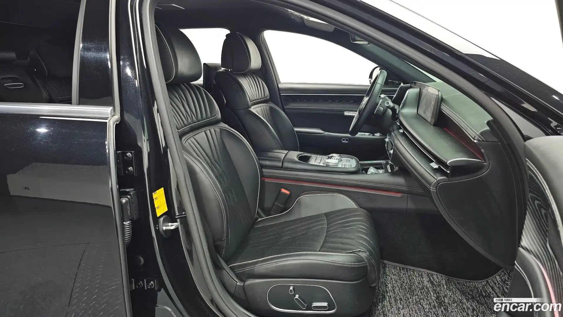 G90 Genesis 2022.11-INNER-036