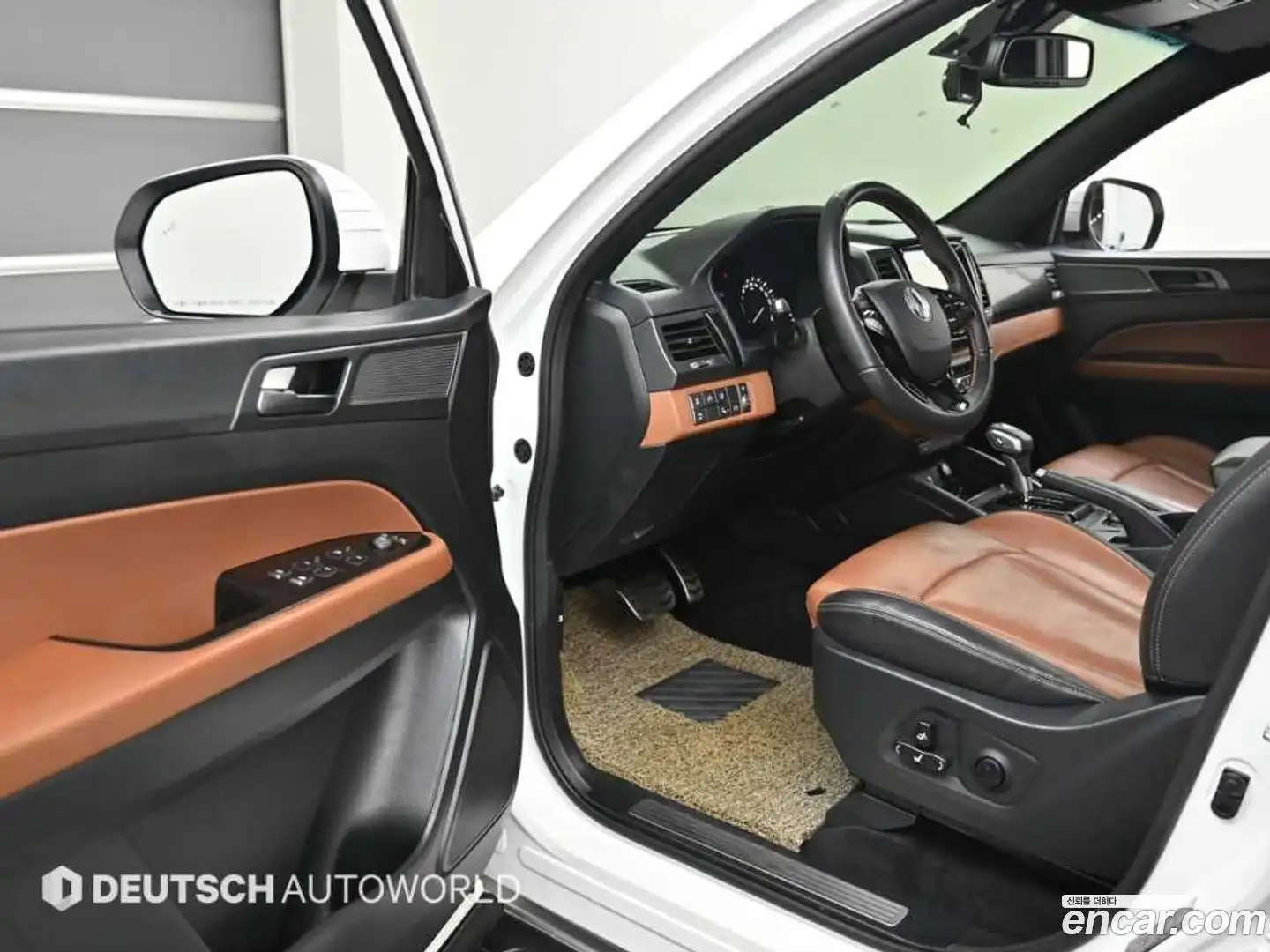 Rexton KG Mobility 2020.2-OPTION-015