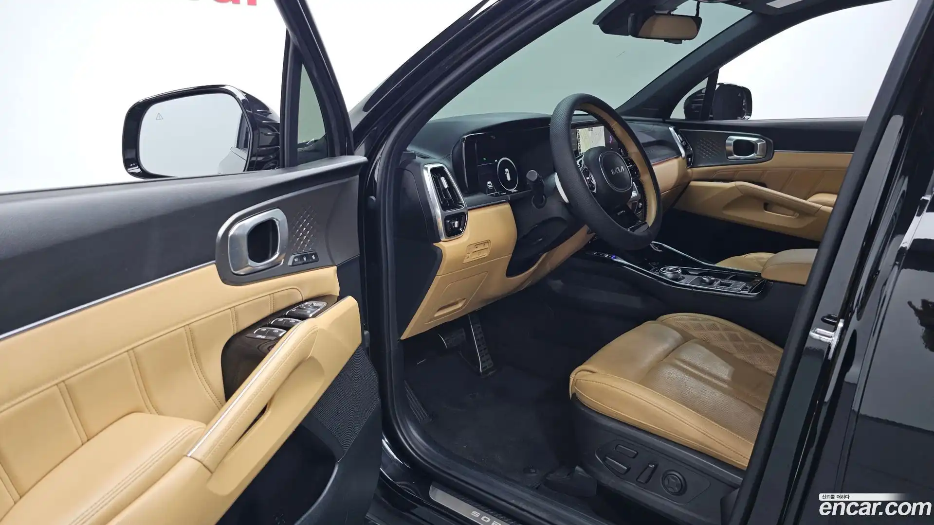 Sorento Kia 2023.2-INNER-010