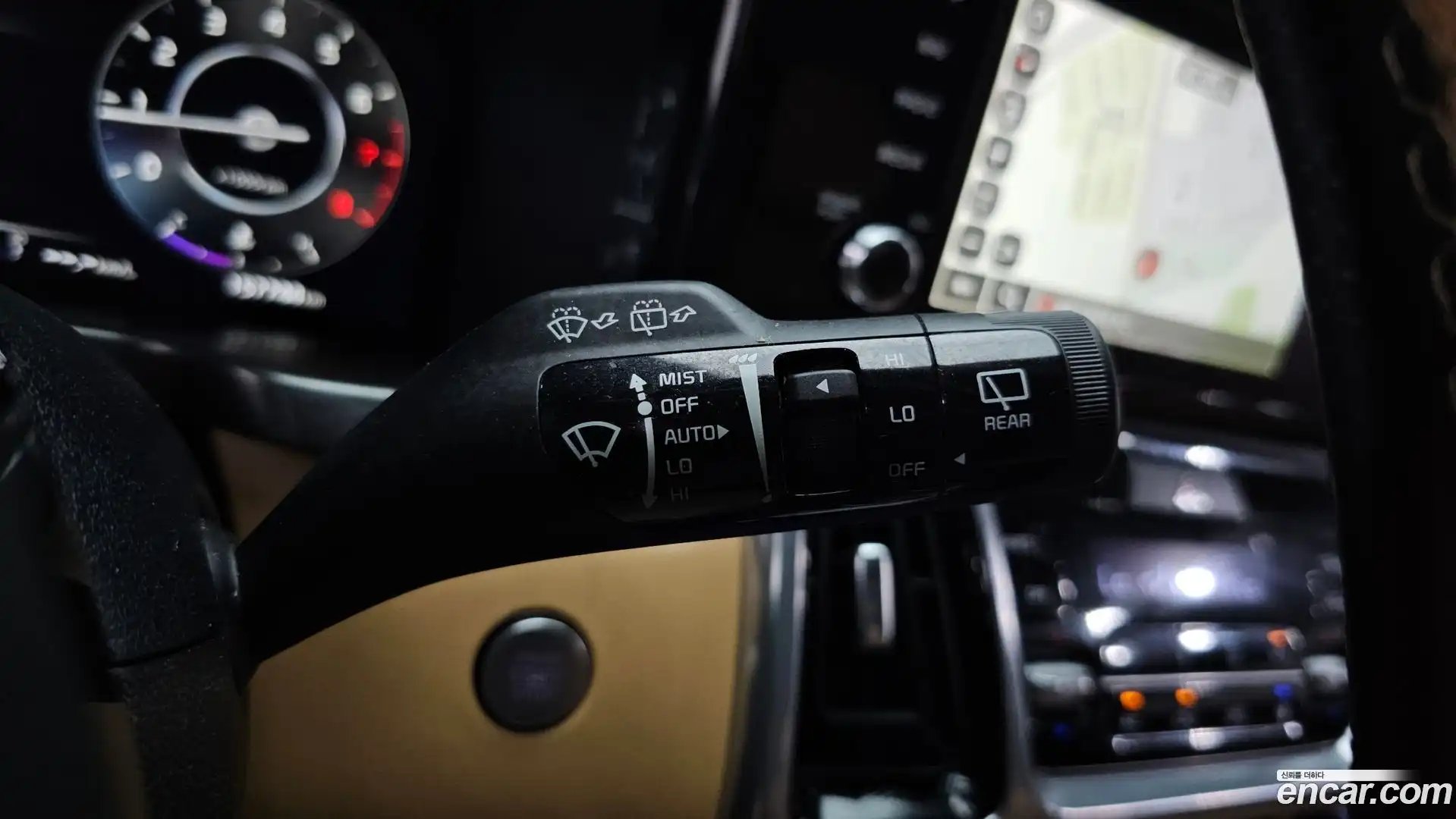 Sorento Kia 2023.2-OPTION-042