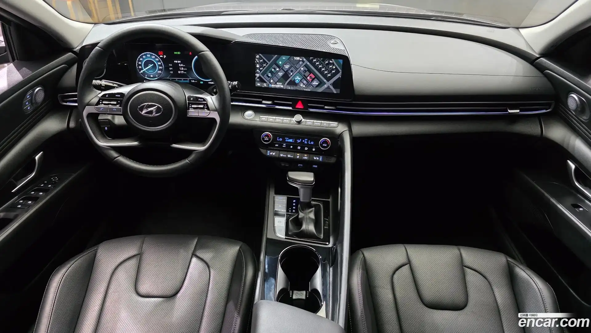AVANTE Hyundai 2023.1-INNER-007