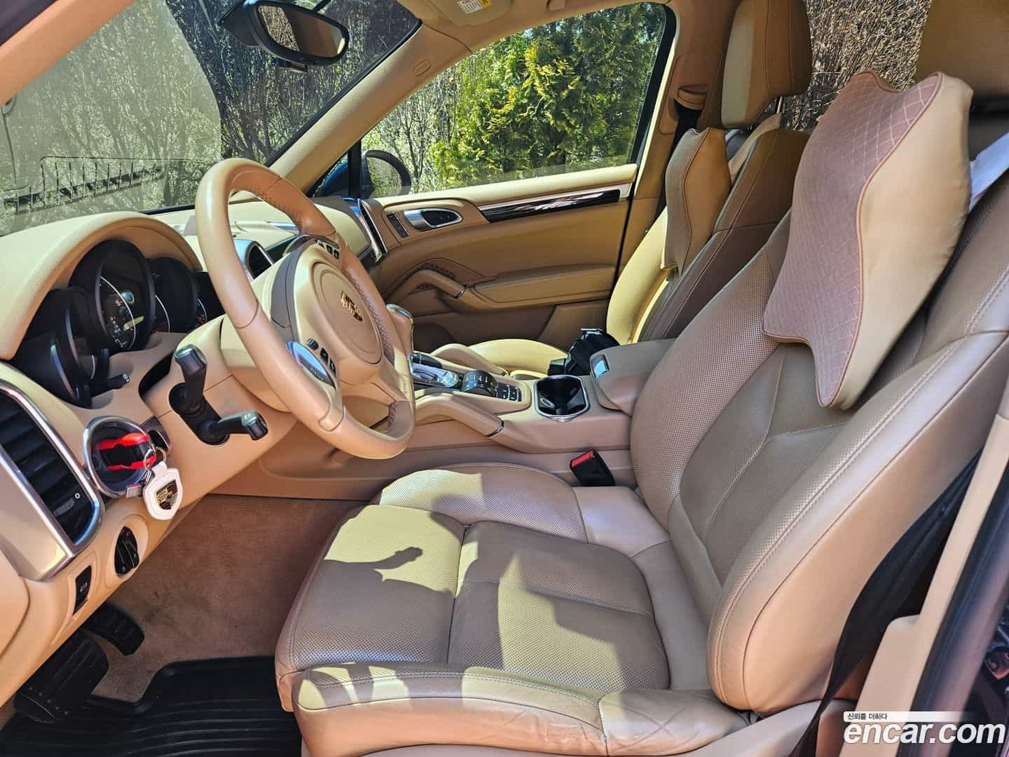 Cayenne Porsche 2013.1-INNER-009